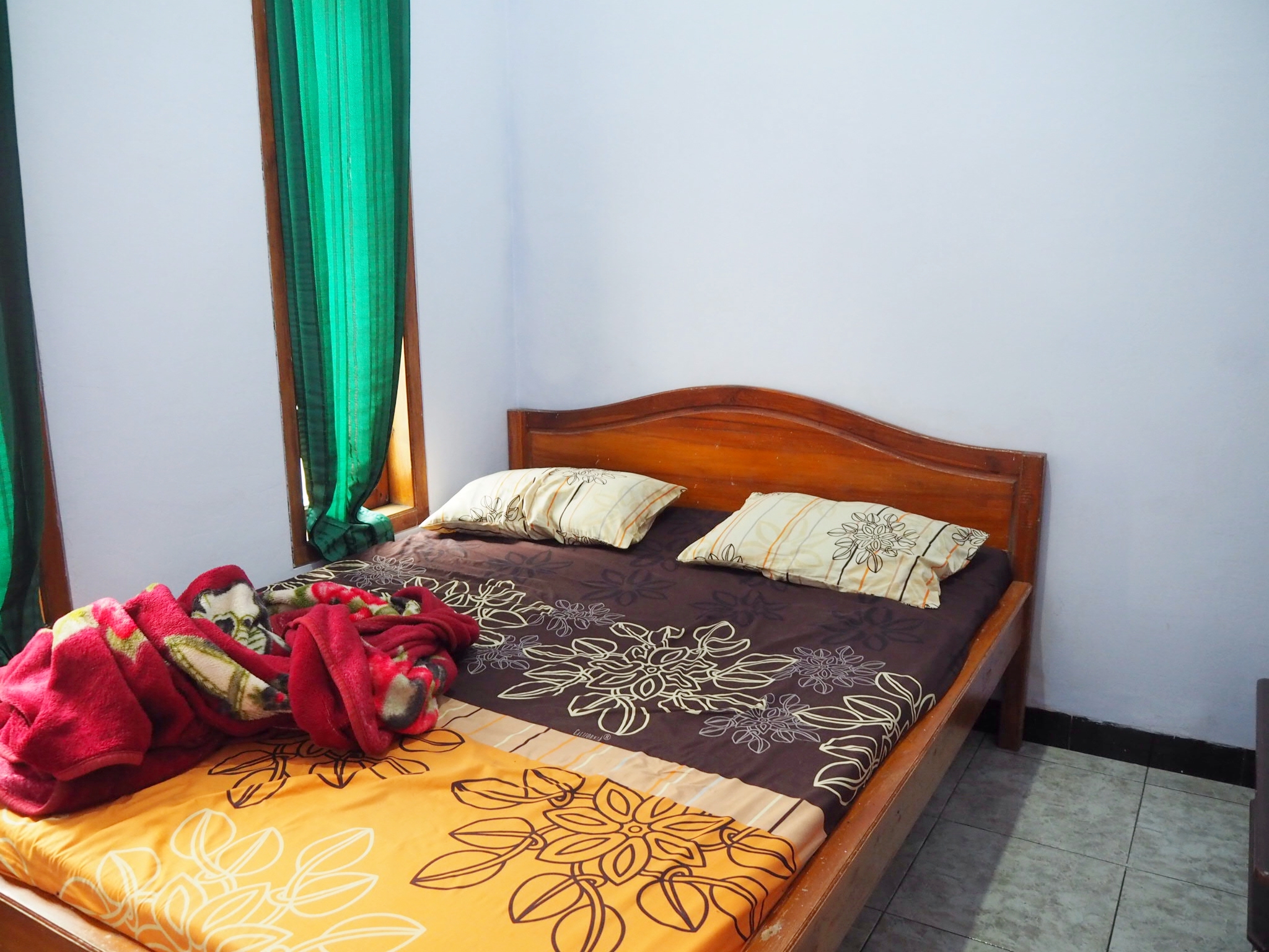 Hmmm…not much floor space in our little room in Probolinggo, Java.