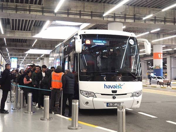 How to Get From Sultanahmet to Istanbul Airport