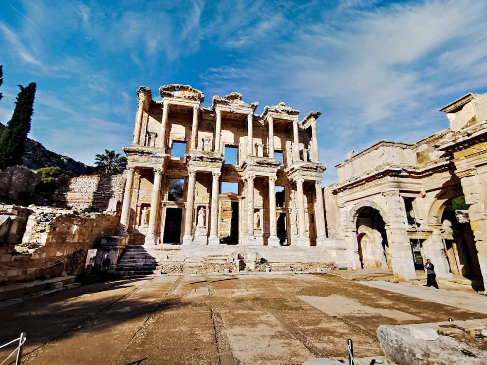 14 day travel itinerary turkey The ancient ruins of the Library of Celsus in Ephesus in TĂŒrkiye with Roman columns and statues