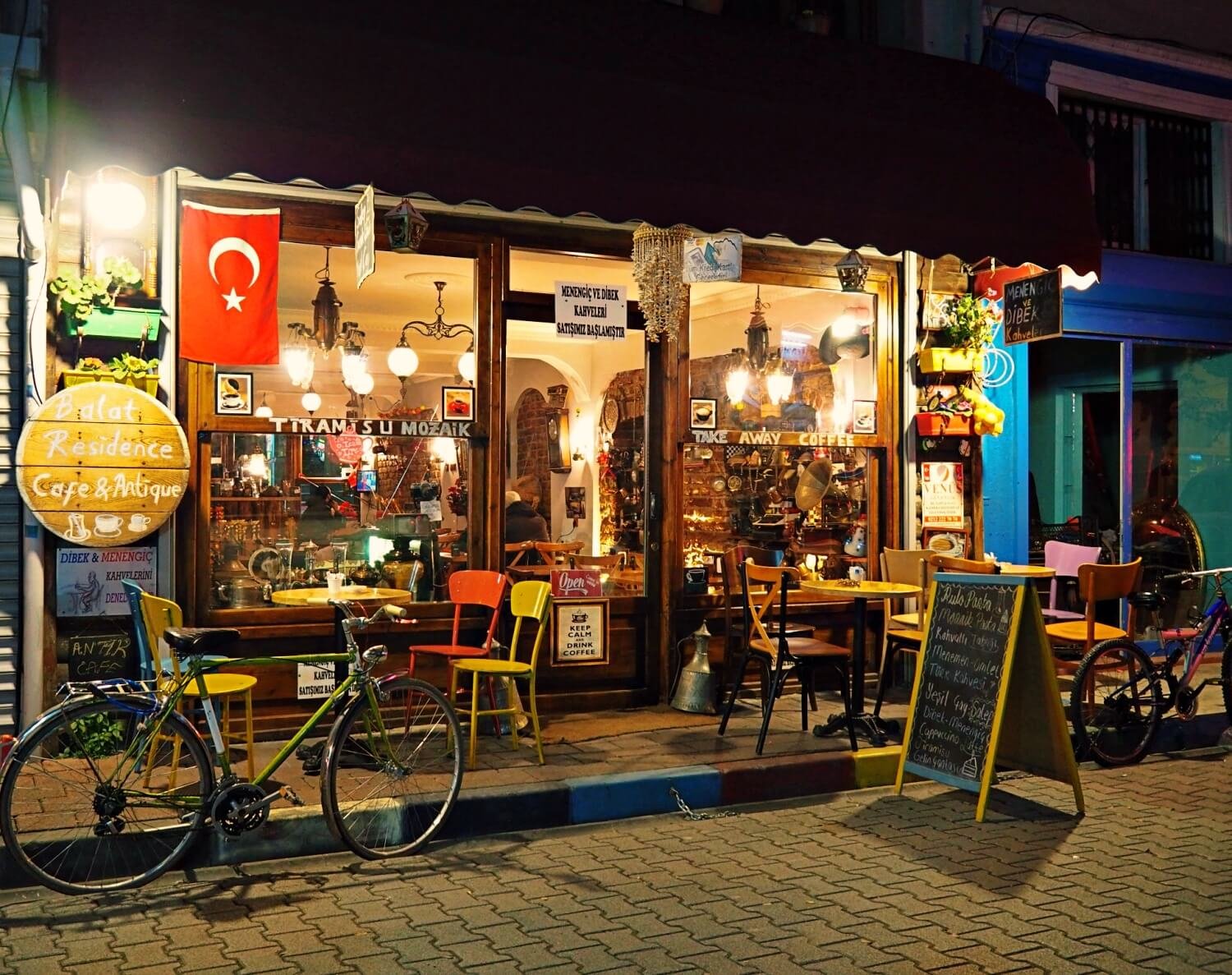 A cosy cafe filled with antiques, Istanbul in December weather