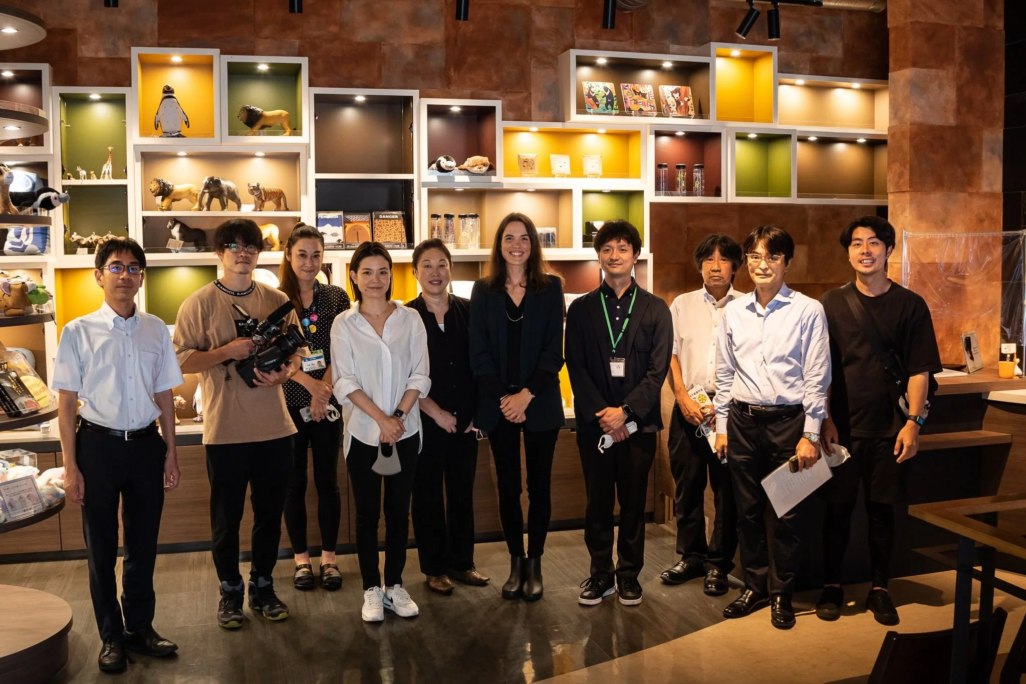 Cyrielle with her team in Japan