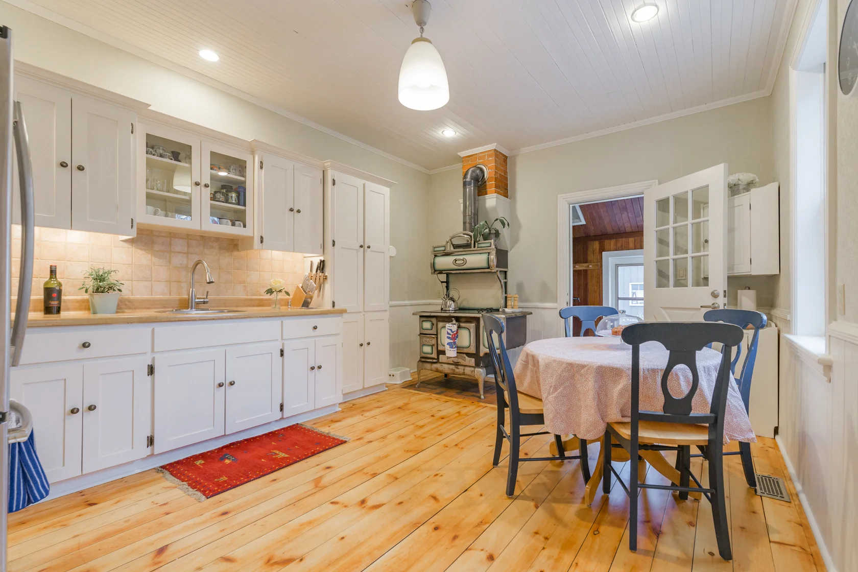 356 Charlton Ave_MVL12.jpg