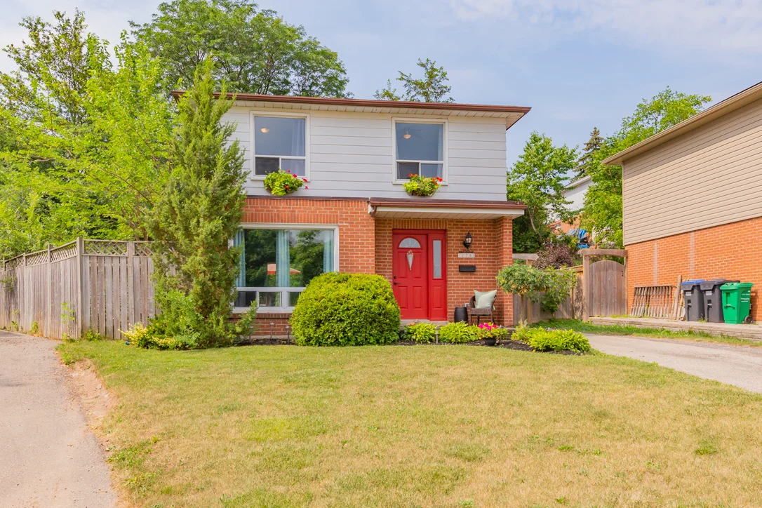 128 Bonham Blvd, Mississauga - MLS-2.jpg