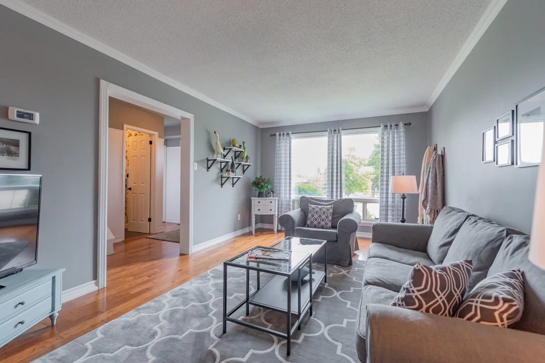 128 Bonham Blvd, Mississauga - MLS-19.jpg