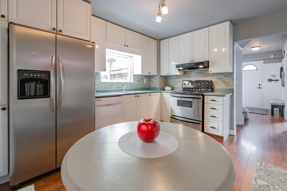 128 Bonham Blvd, Mississauga - MLS-29.jpg