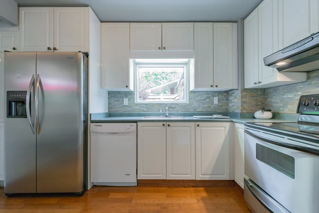 128 Bonham Blvd, Mississauga - MLS-31.jpg