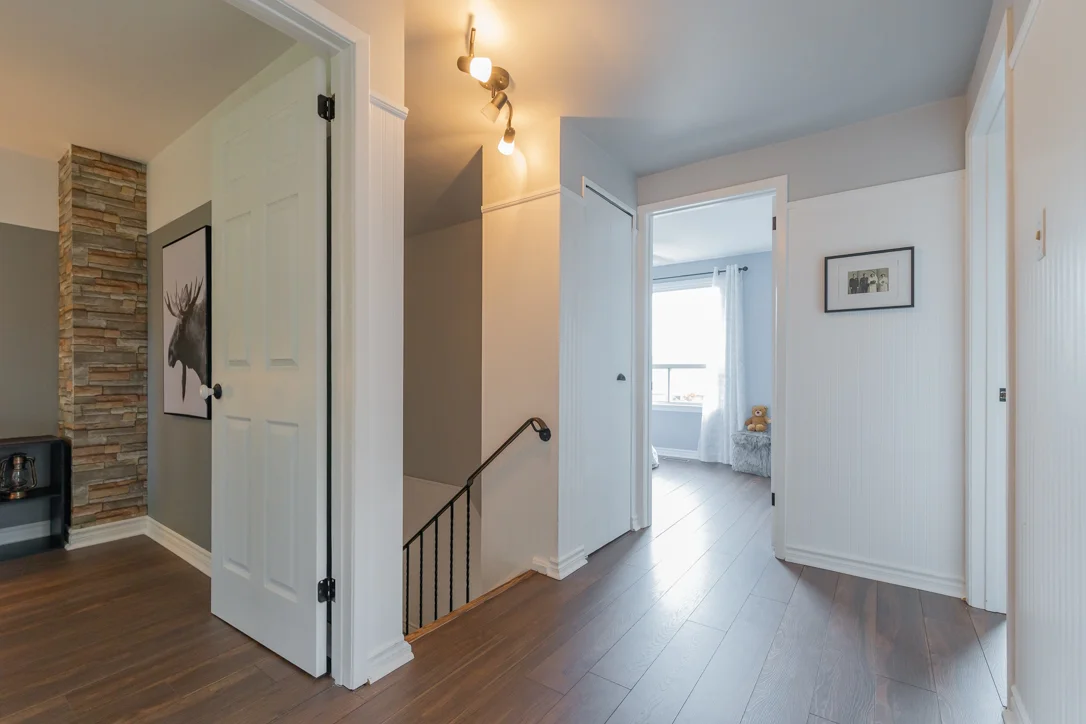 128 Bonham Blvd, Mississauga - MLS-39.jpg