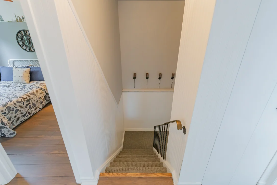 128 Bonham Blvd, Mississauga - MLS-55.jpg