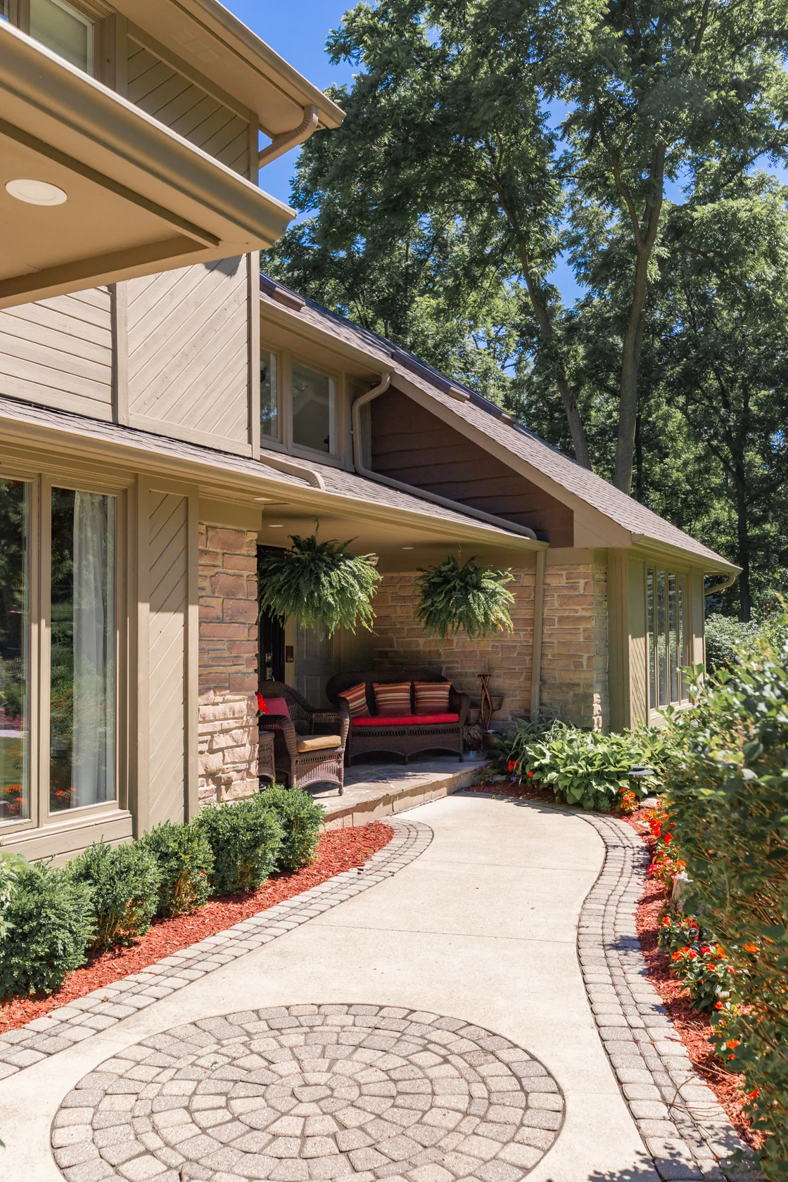 925 Lower Lions Club Rd_LR-17.jpg