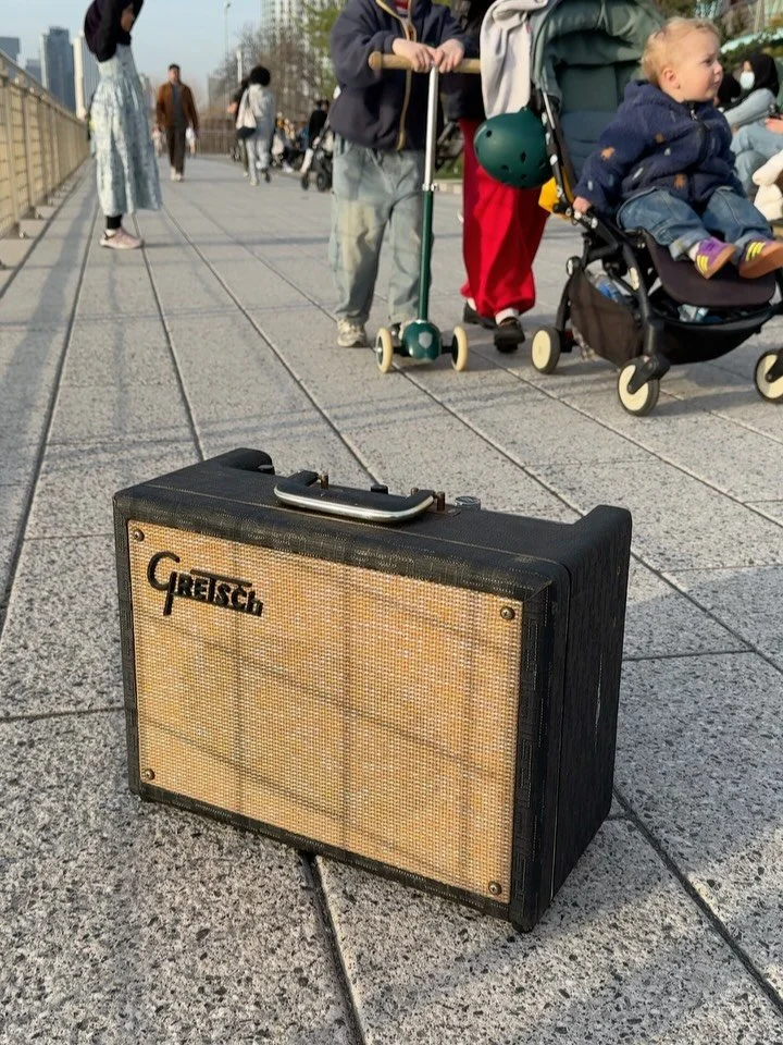 New York proud is this 1962 Gretsch 6150T. This amp has been in the same family since new 😎😎. I had to change the electrolytic caps, put on a three prong cable and to preserve the Rola oval speaker we added a speaker jack and plug.  Now it can be c