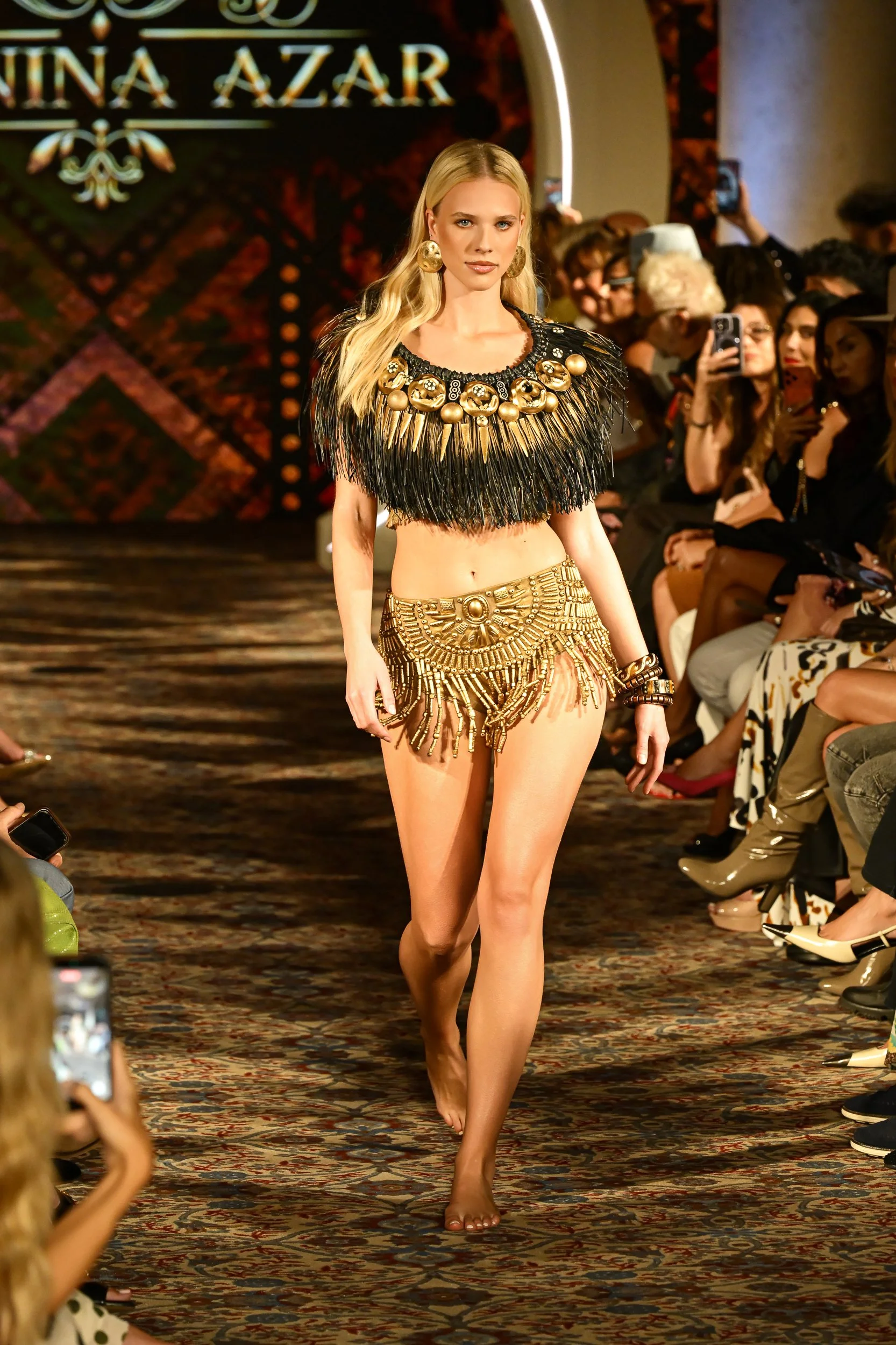 Giannina Azar @gianninaazar Miami Fashion Week @miamifashionweek Photographer Celso Diniz @celsodinizphoto 20261016 0004.jpg