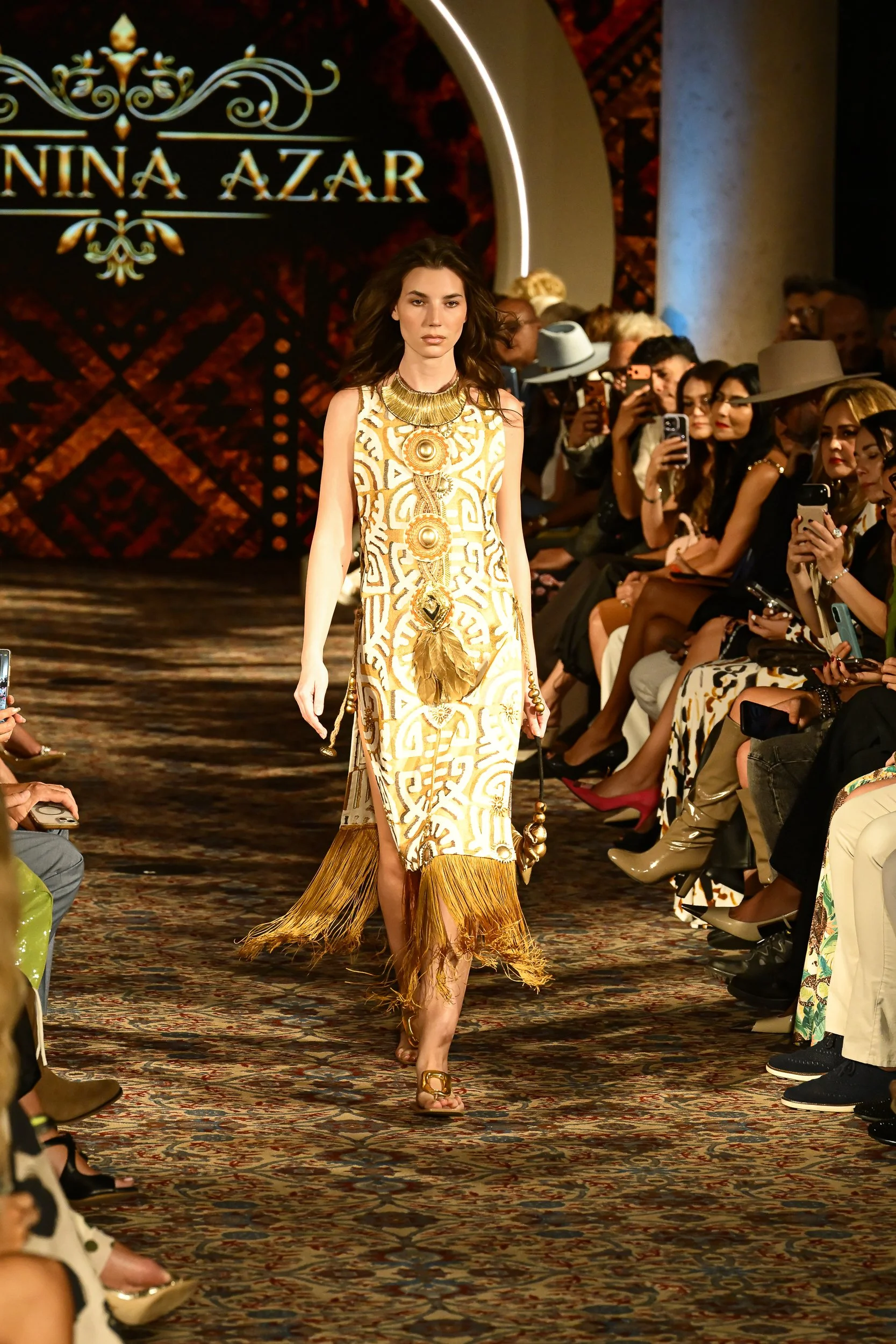Giannina Azar @gianninaazar Miami Fashion Week @miamifashionweek Photographer Celso Diniz @celsodinizphoto 20261016 0022.jpg