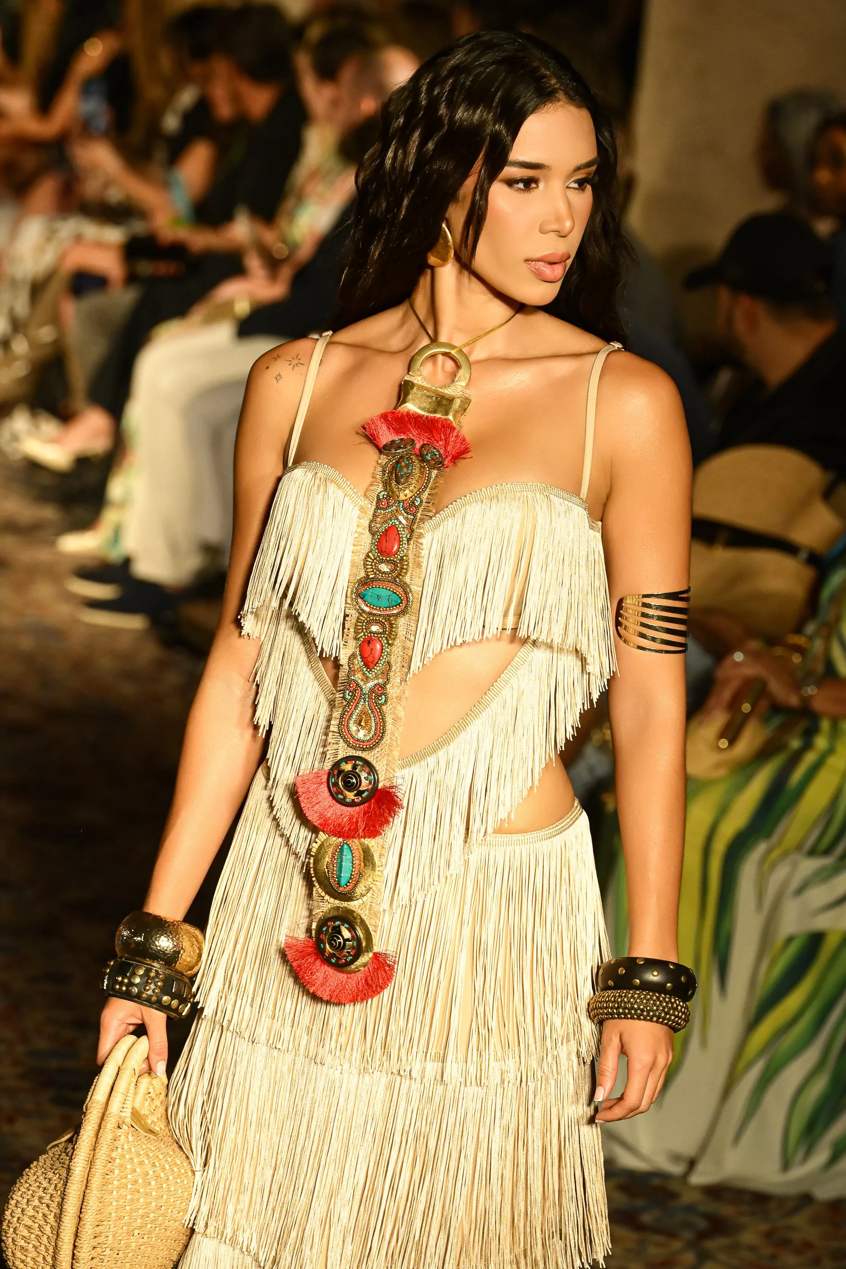 Giannina Azar @gianninaazar Miami Fashion Week @miamifashionweek Photographer Celso Diniz @celsodinizphoto 20261016 0027.jpg