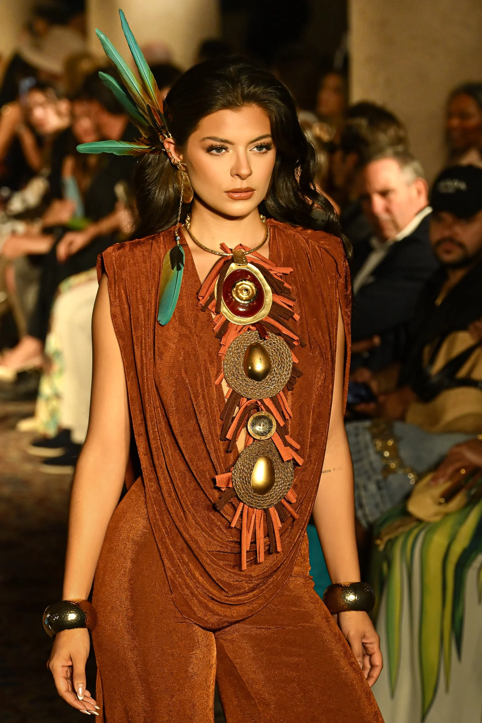 Giannina Azar @gianninaazar Miami Fashion Week @miamifashionweek Photographer Celso Diniz @celsodinizphoto 20261016 0068.jpg