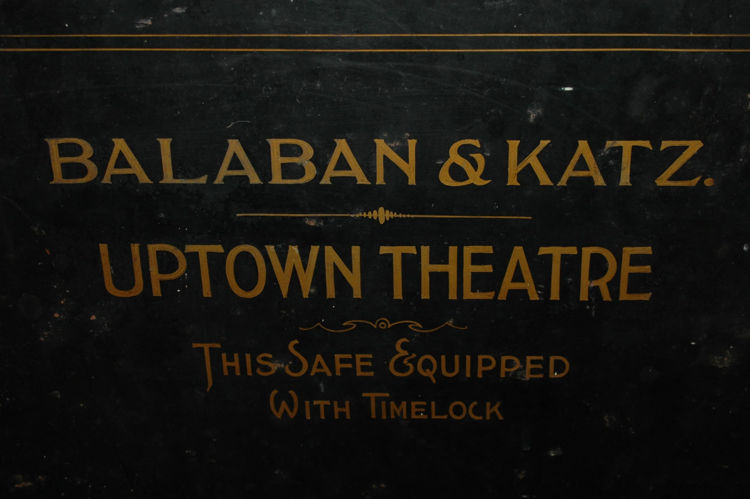 Chic_Uptown_safe2.jpg