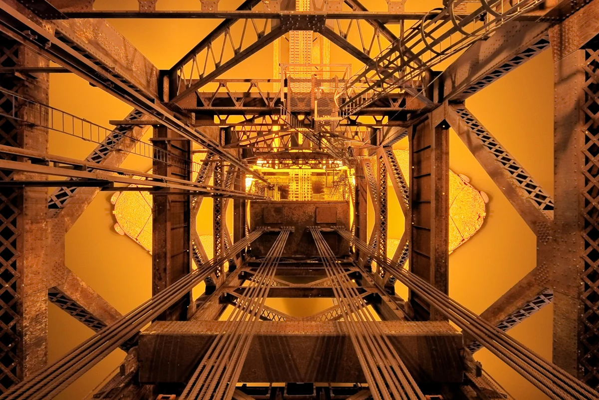 Arthur Kill Bridge, Looking Down from West Lift Tower
