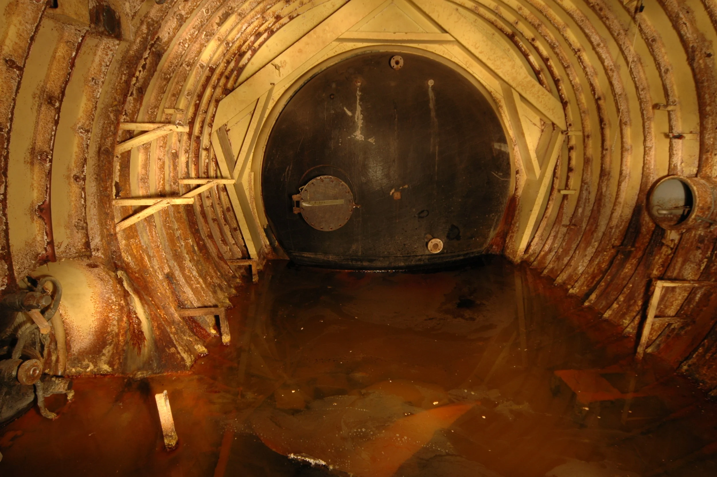 Den_silo_tunnel6.jpg