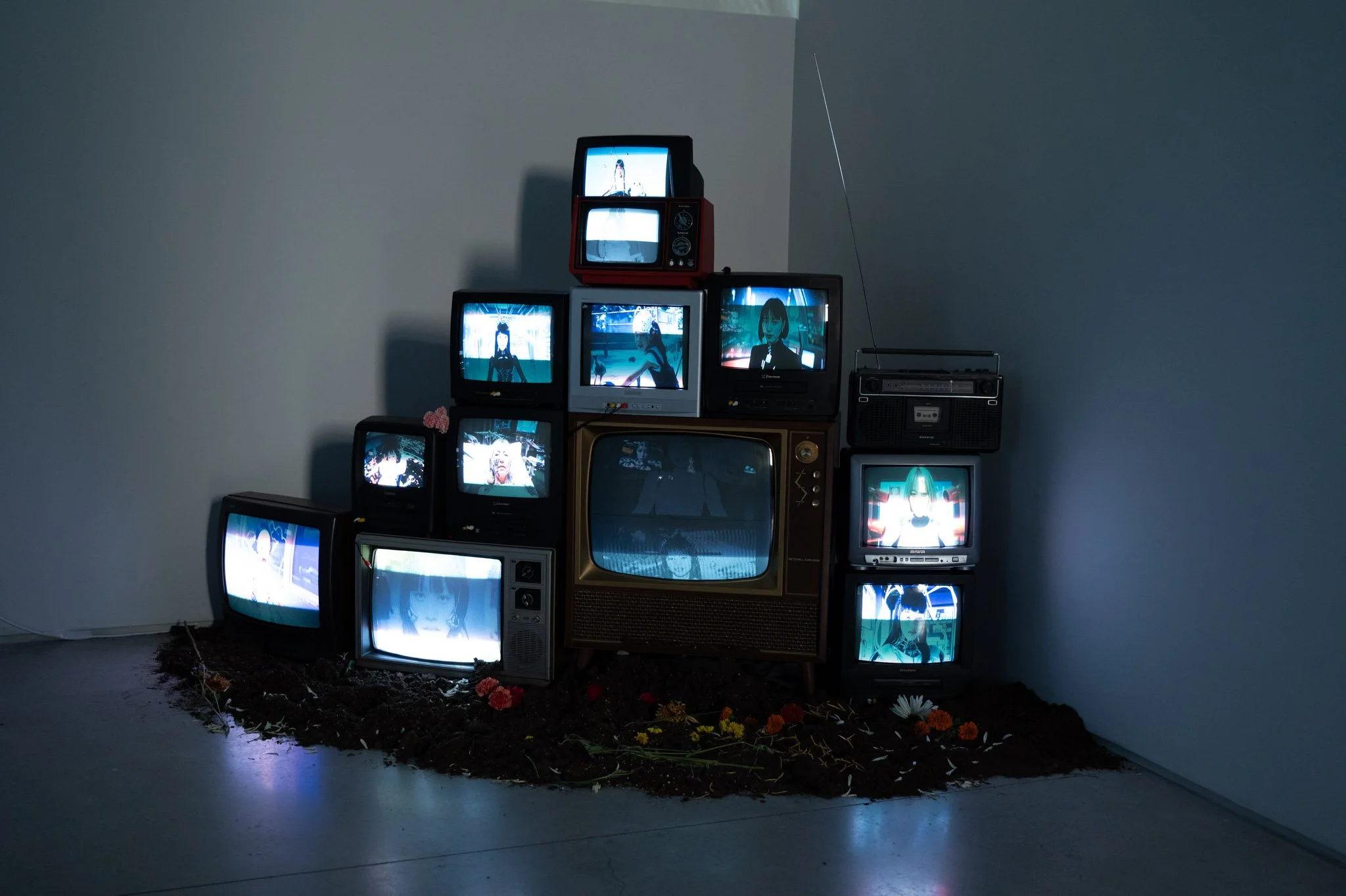 Thank you @clotmagazine for spotlighting artist Emi Kusano and her exhibition EGO in the Shell &mdash; an exploration of memory, surveillance, and identity in the age of generative AI, on view now at @offlinenyc.

EGO in the Shell: Ghost Interrogatio