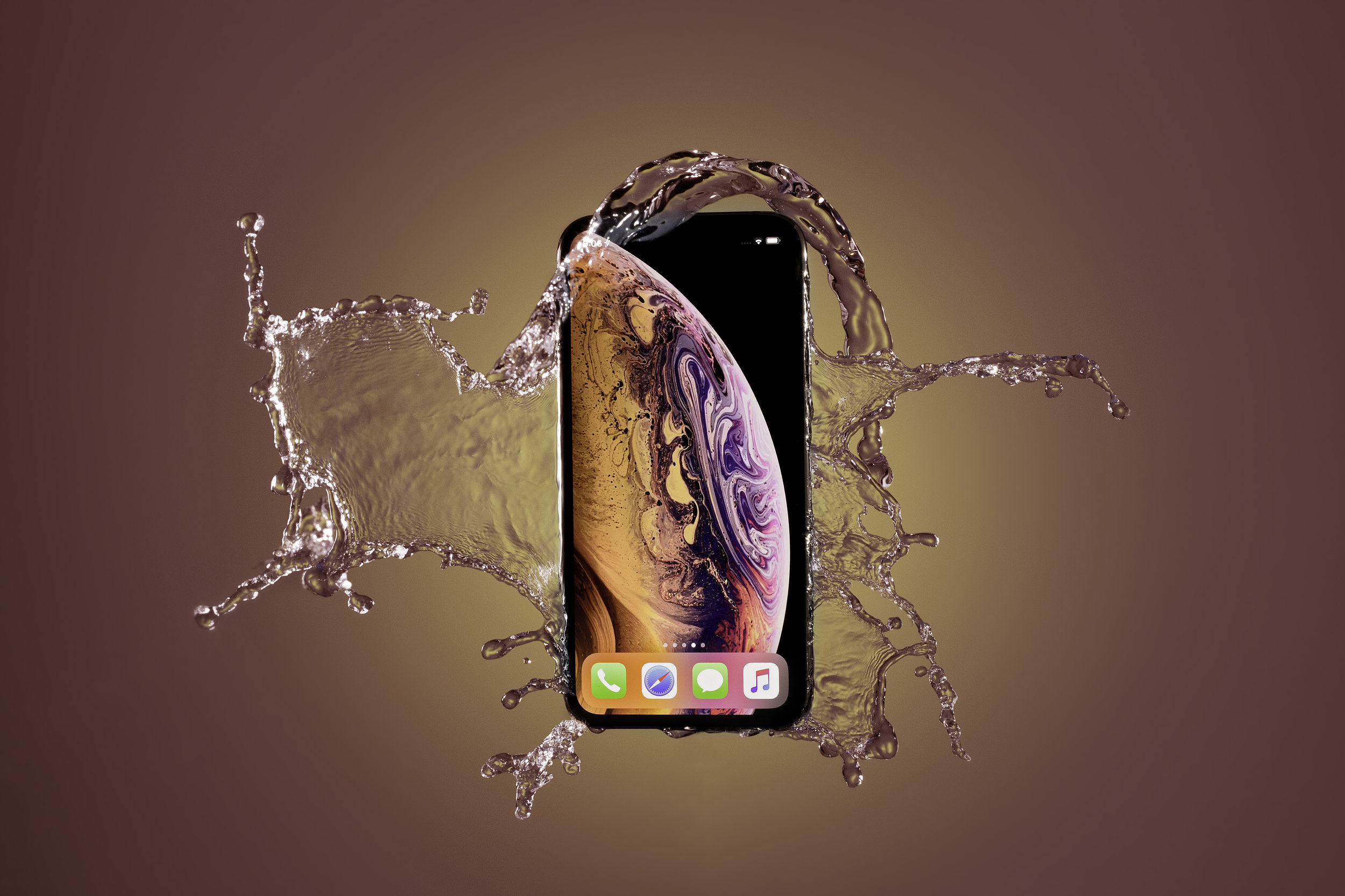 iphone-product-photography-water-splash.jpg
