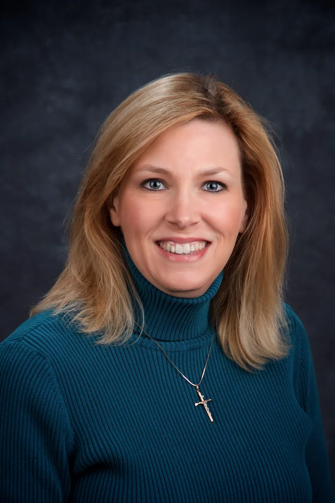 Cathy Archie, Legal Assistant