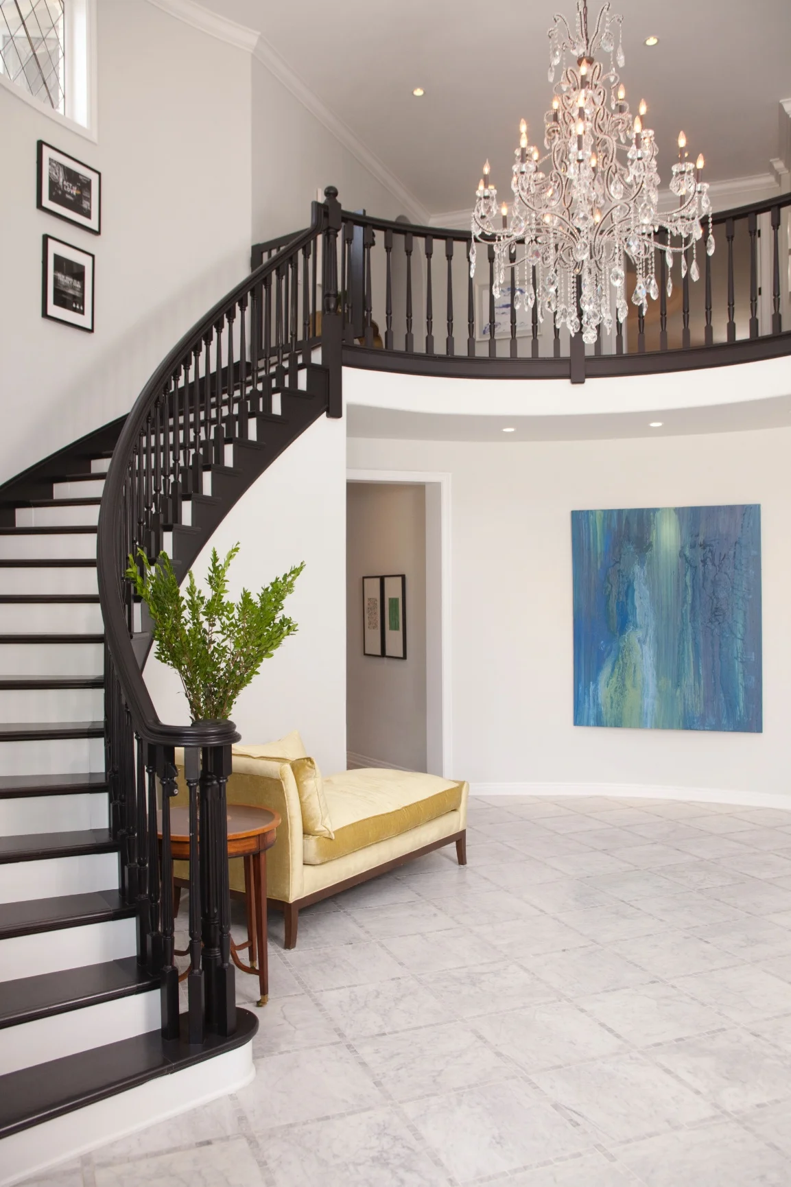 houseplay-wellesley-drive-vestibule.jpg