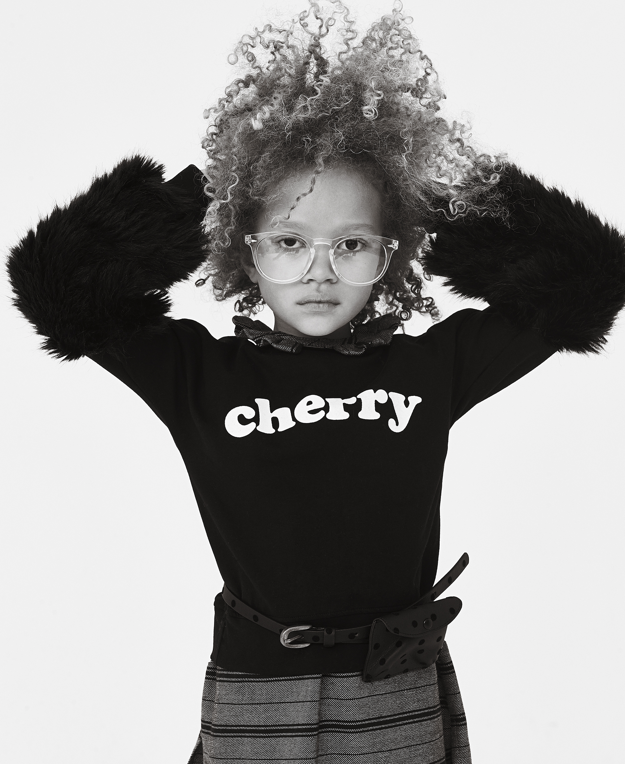Earnshaws_portrait_2019_child 6.1 BW_004.jpg