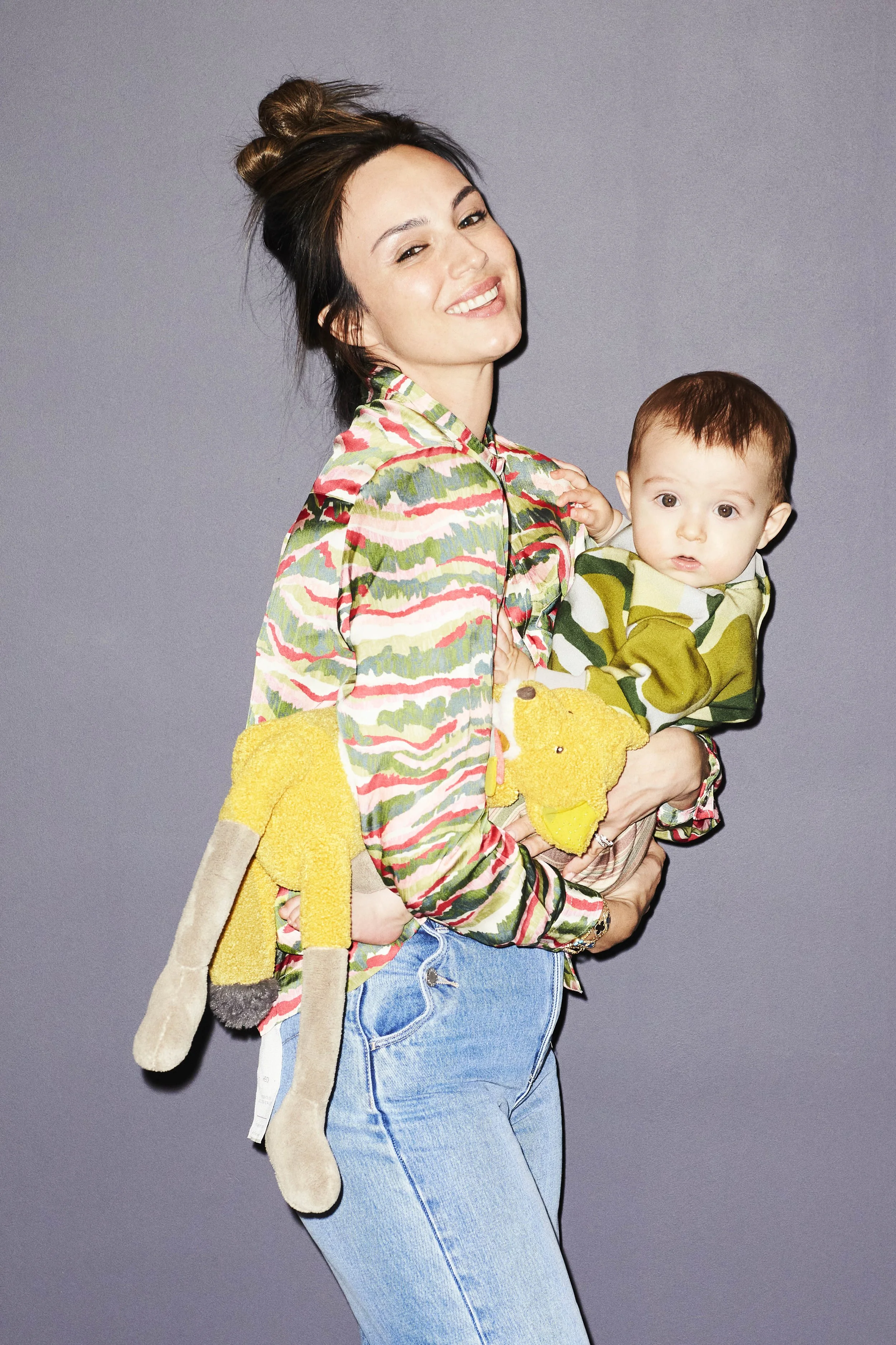 earnshaws moms18203 copy.jpg