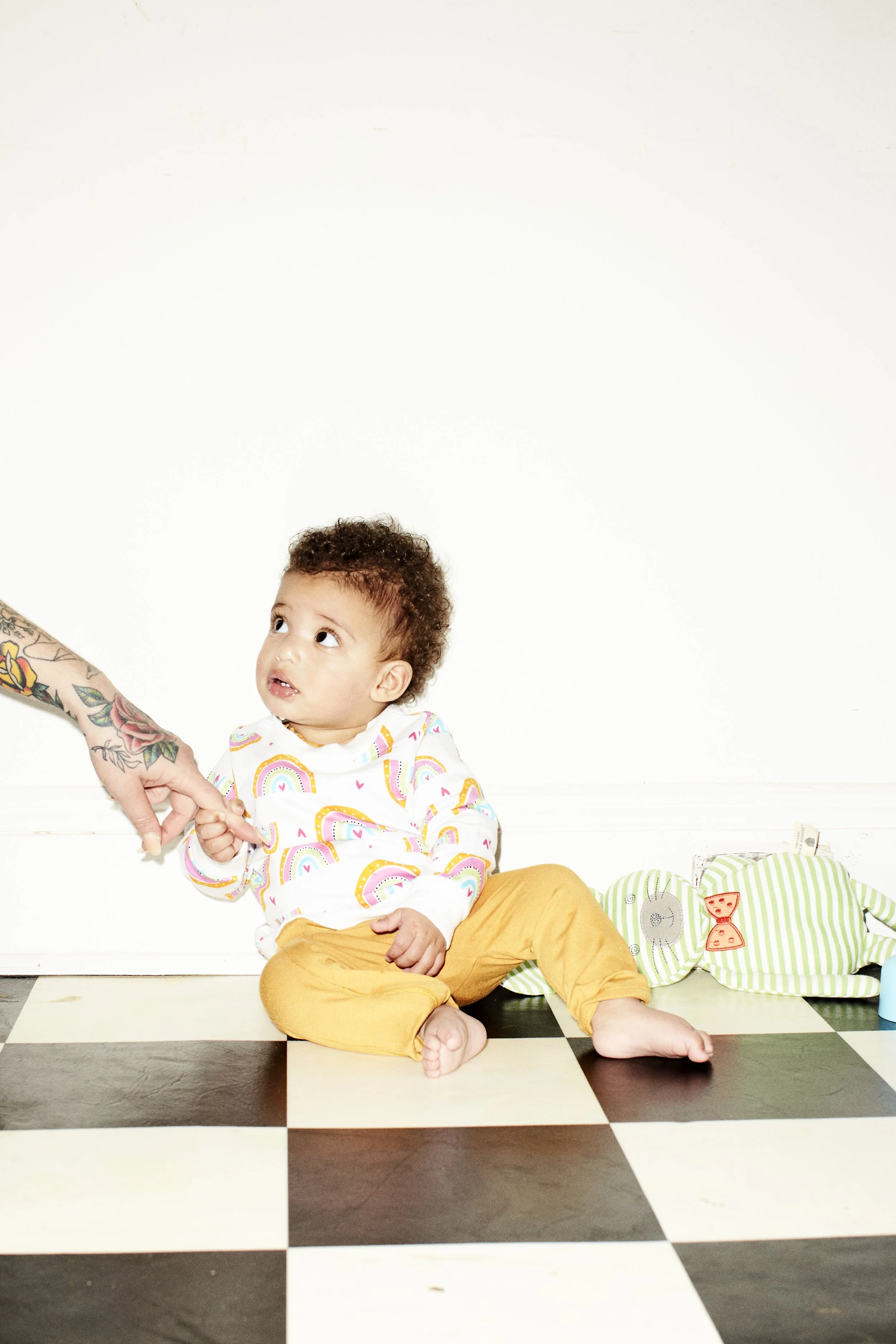 earnshaws moms20036 copy.jpg