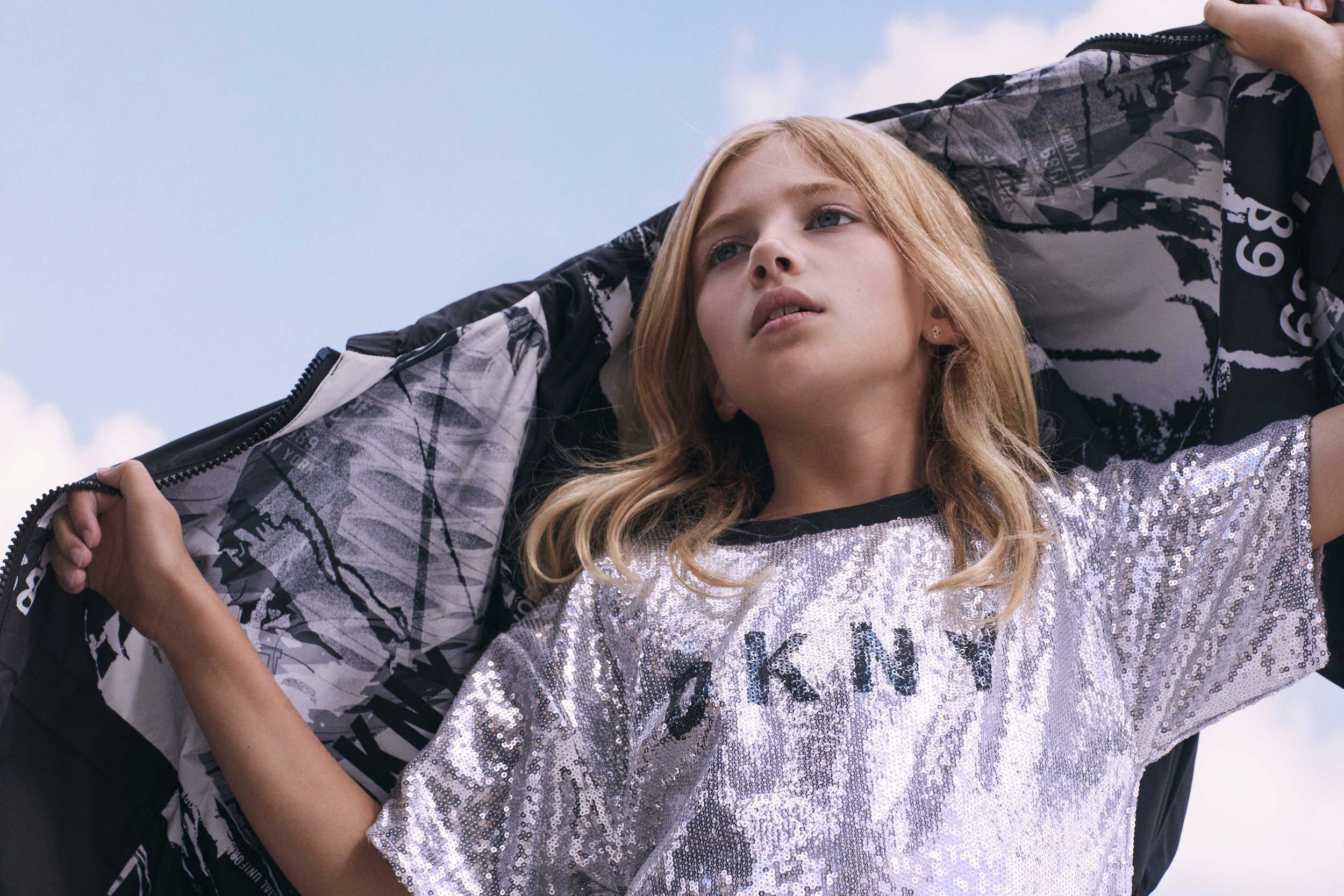 210920_DKNYKIDSSS22_08_281_R1 copy.jpg