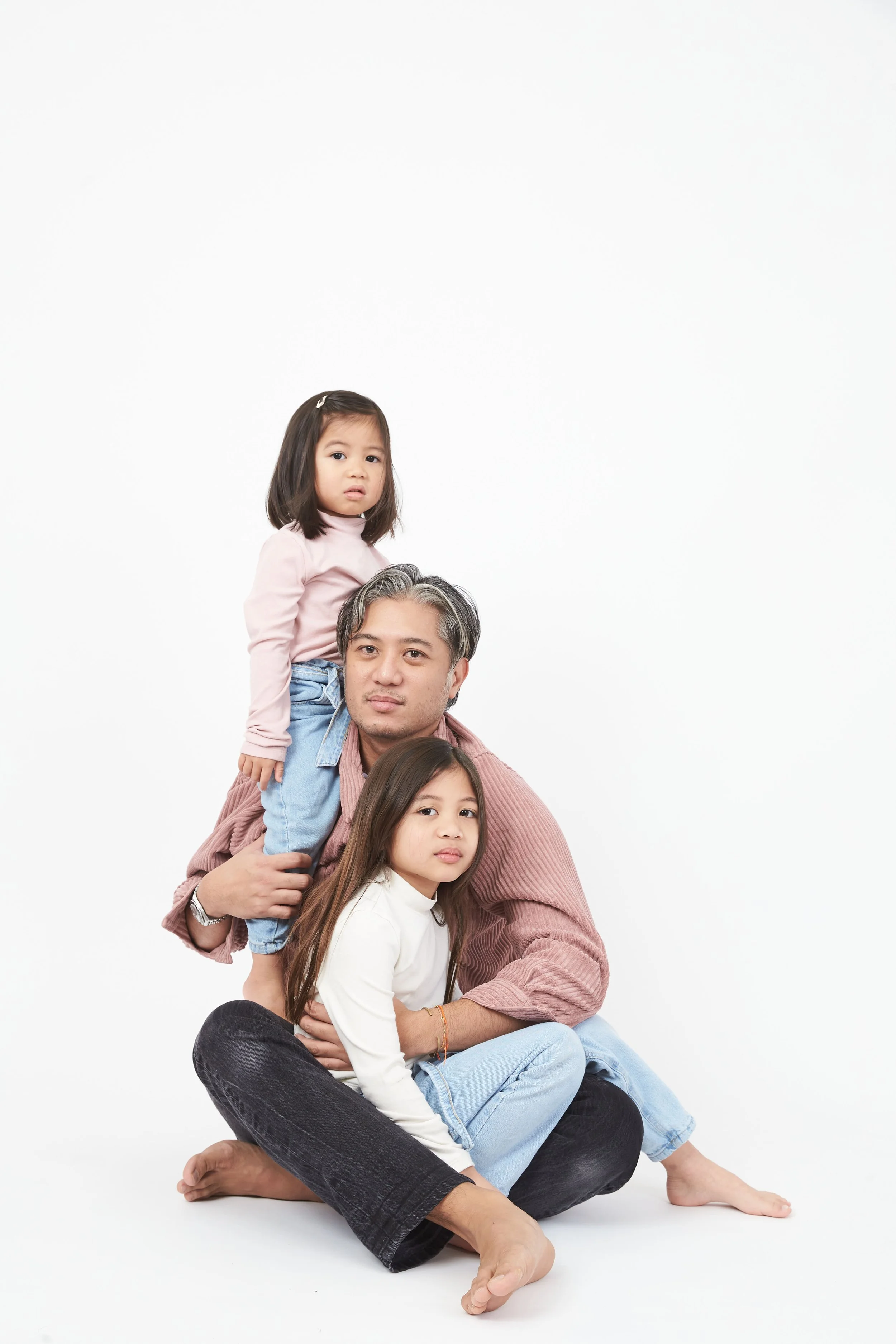 FAMILY PORTRAITS_2011.jpg