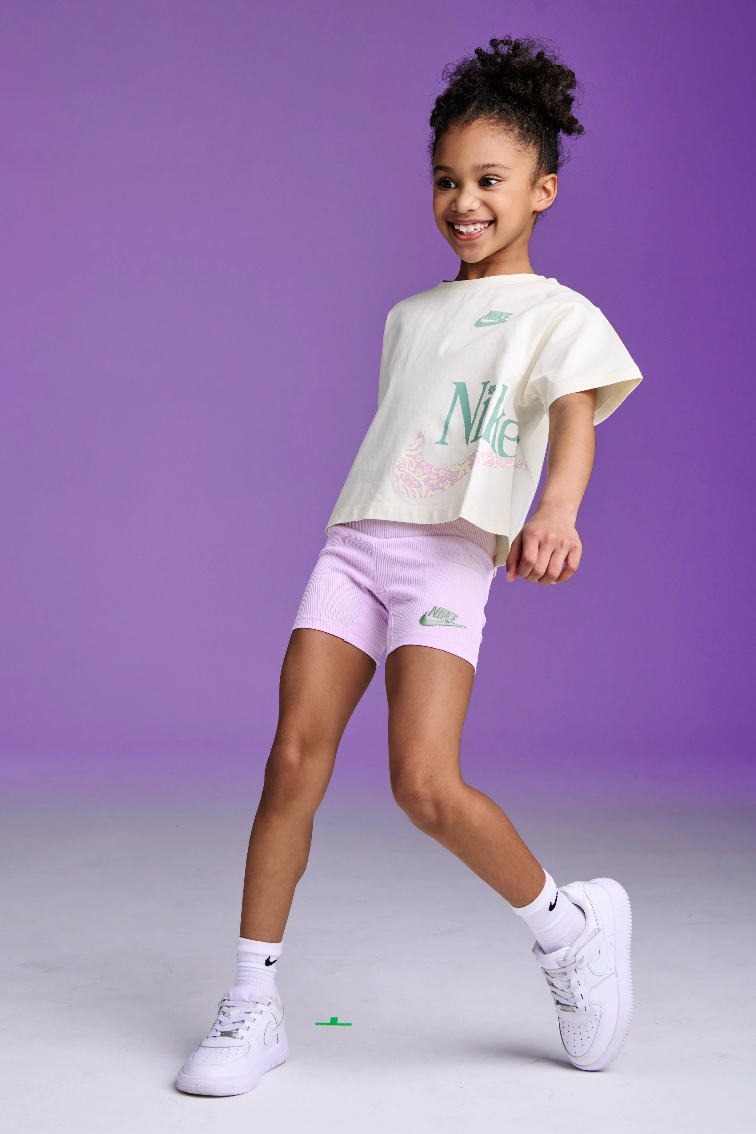 Look_23_NIKE KIDS SU25_0092.jpg