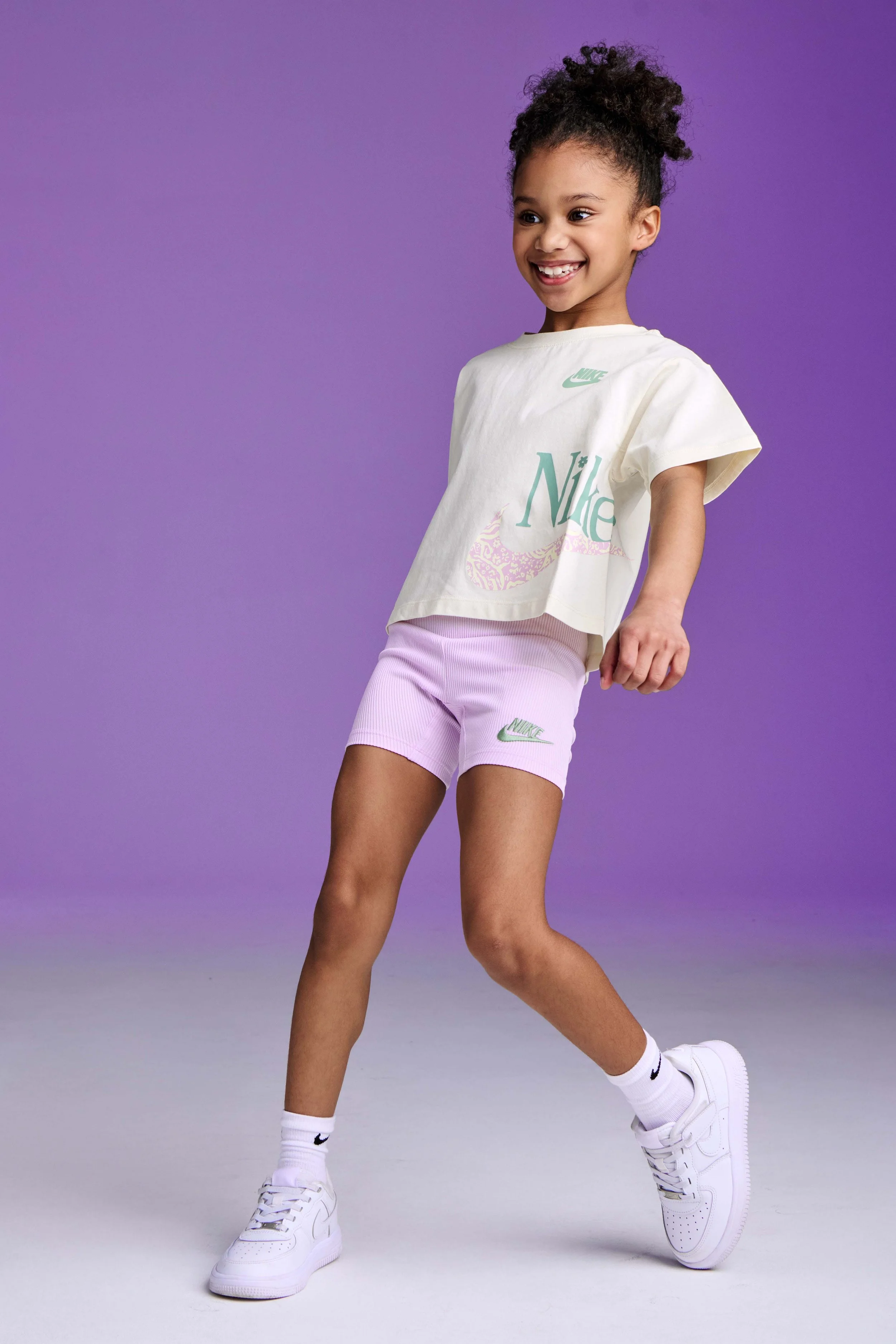 Look_23_NIKE KIDS SU25_0092.jpg