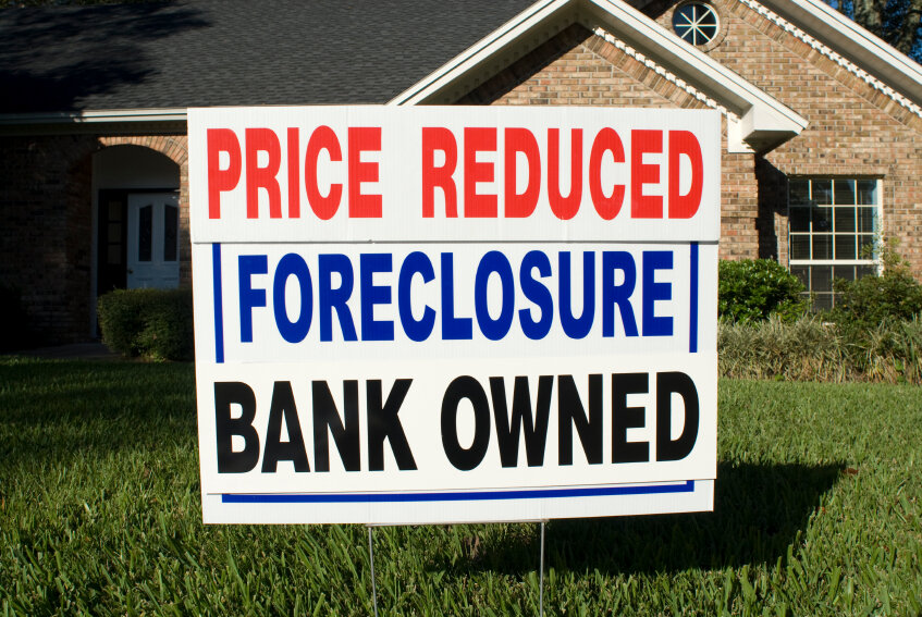 Price-Reduced-Foreclosure-Bank-Owned-2_pwhfd5.jpg