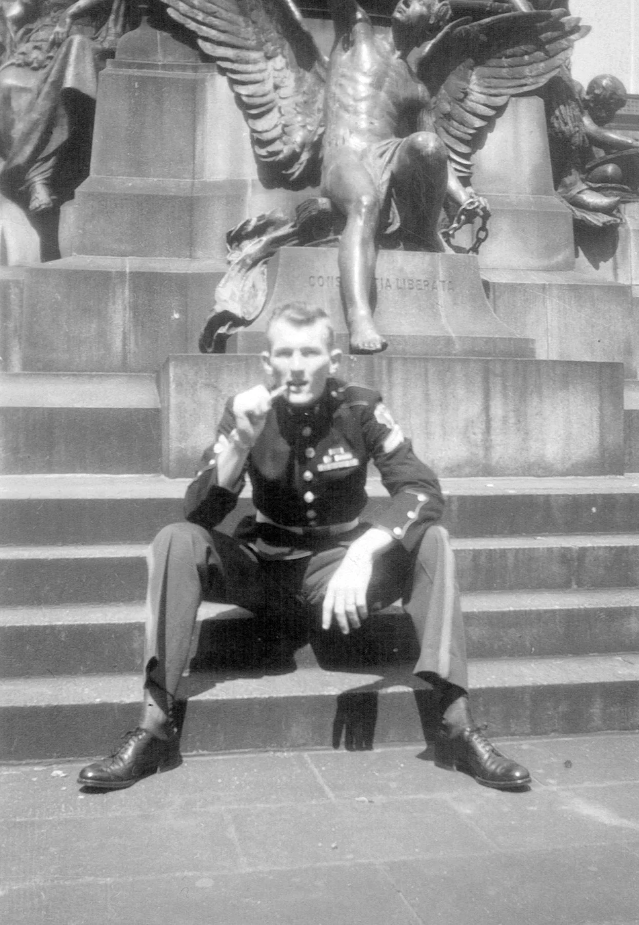 William, 1946.