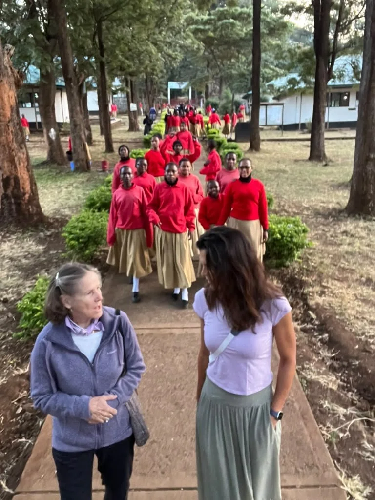 Linda Jacobson and Kate with some students at MAESAE.JPG