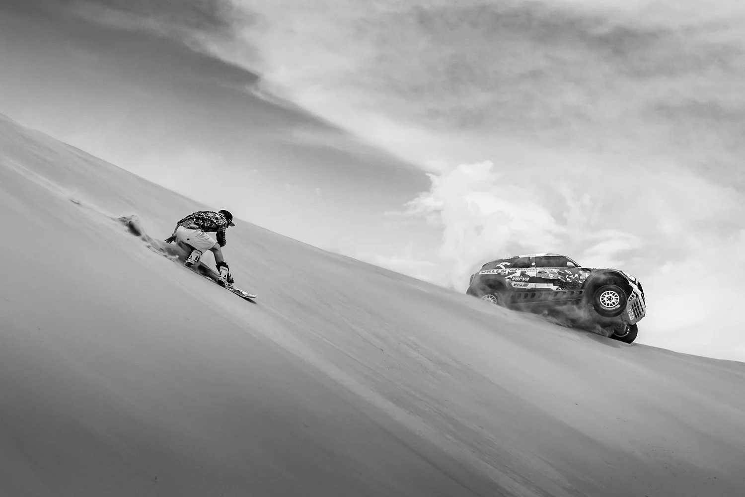 jakub-przygonski-and-wojtek-pawlusiak-at-dune-freestyle.jpg