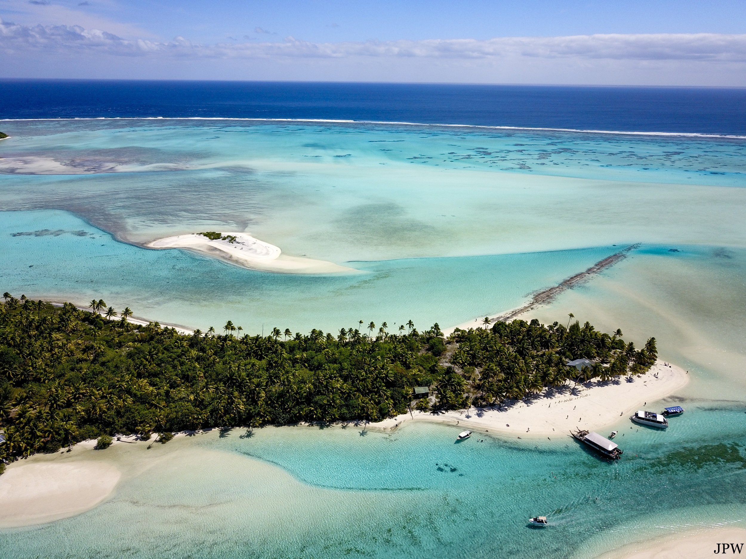 Aitutaki One Foot Island Beach