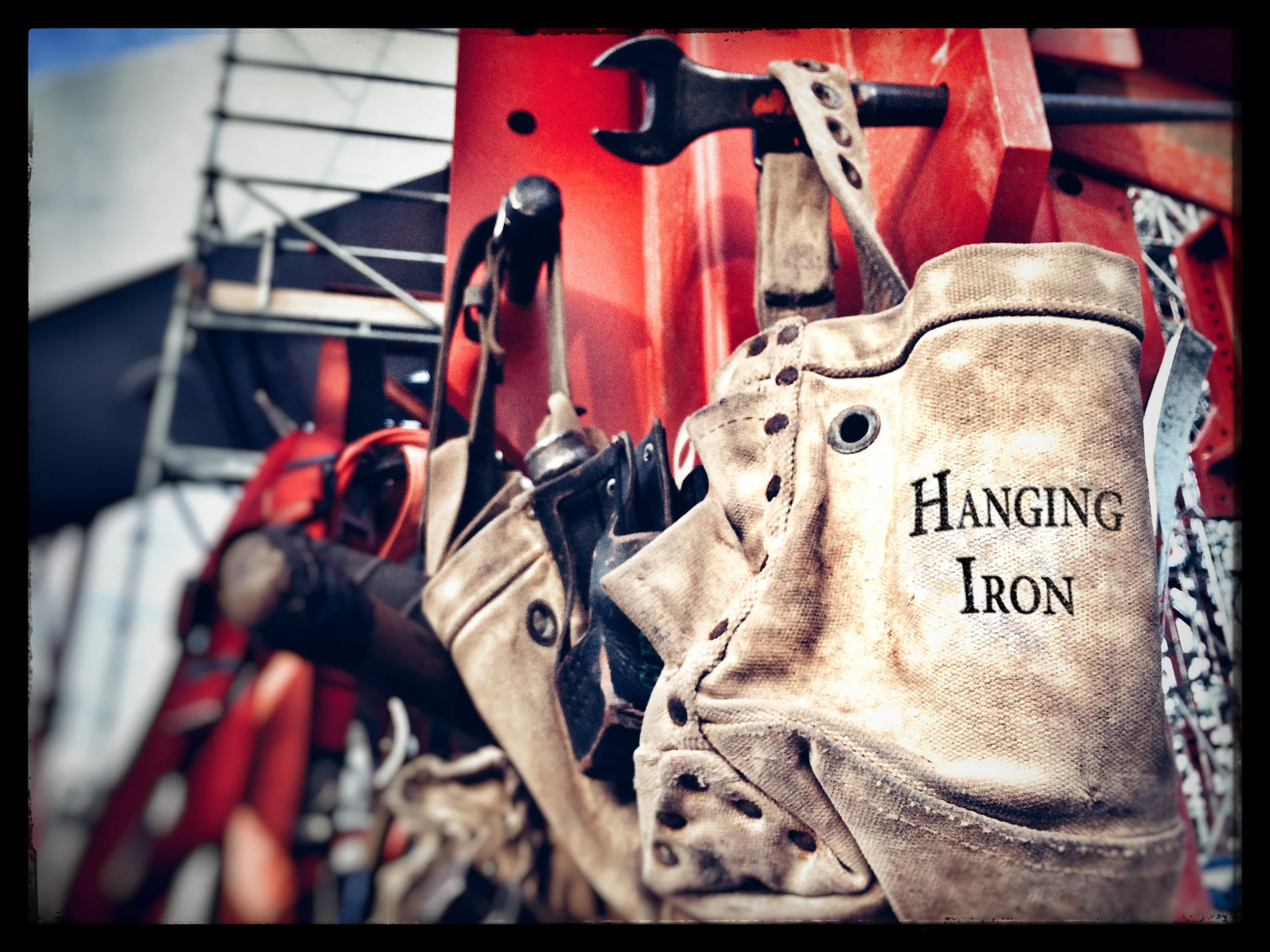 Hanging Iron Bag (1).jpg