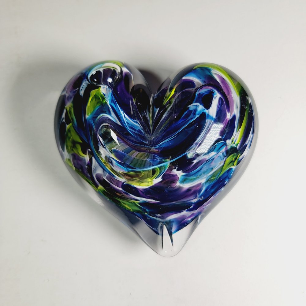 Swirl Glass Hearts — Kelsey Finnie