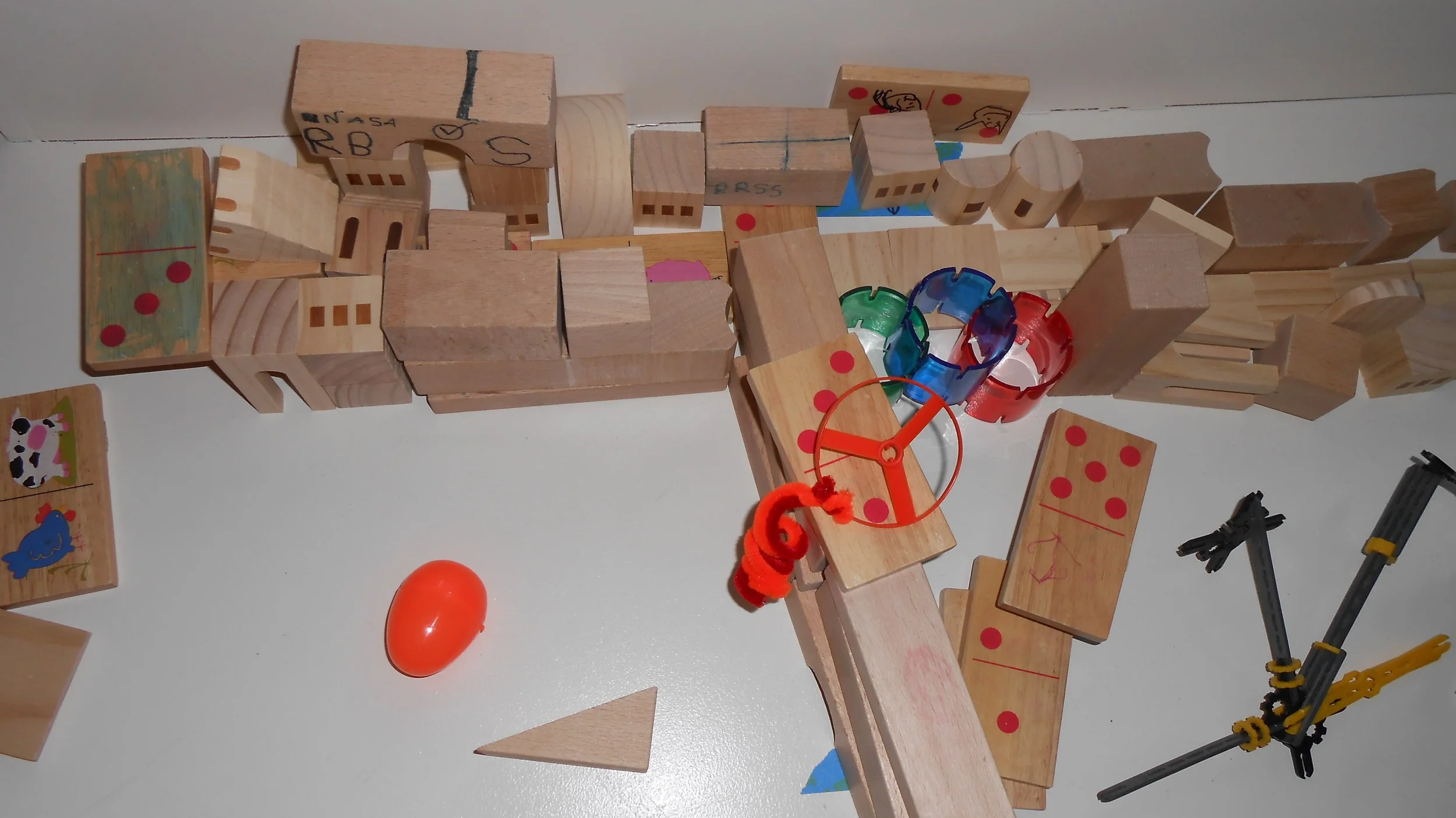 Explicit Instructions for a Rainy-Day Kid Challenge