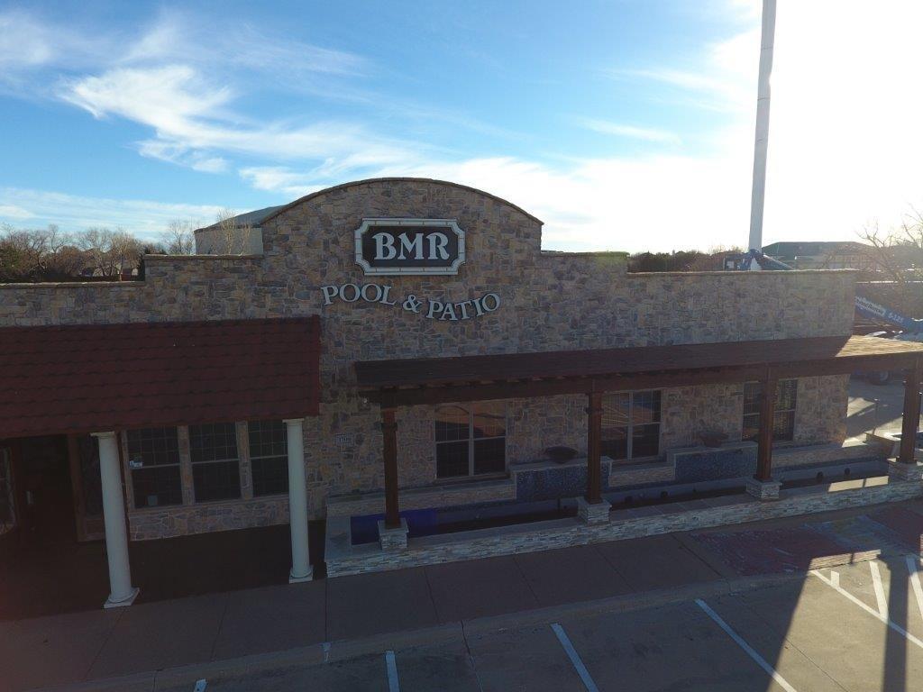 bmr pool and patio b rede.jpg
