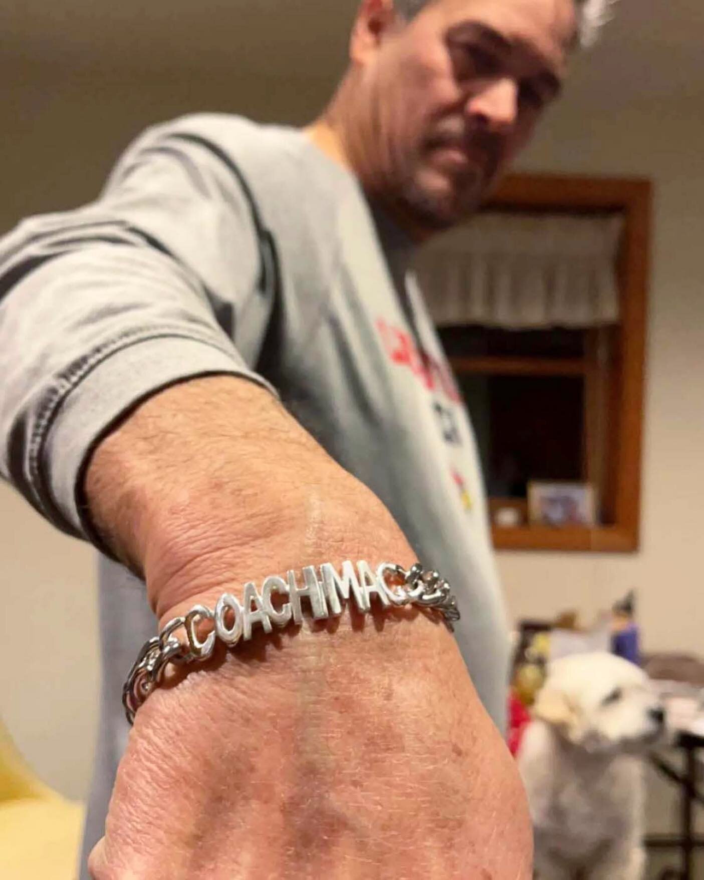 The man, the myth, the legend, Merry Christmas Coach Mac 🎄
⛓️hand carved sterling silver ID bracelet ⛓️