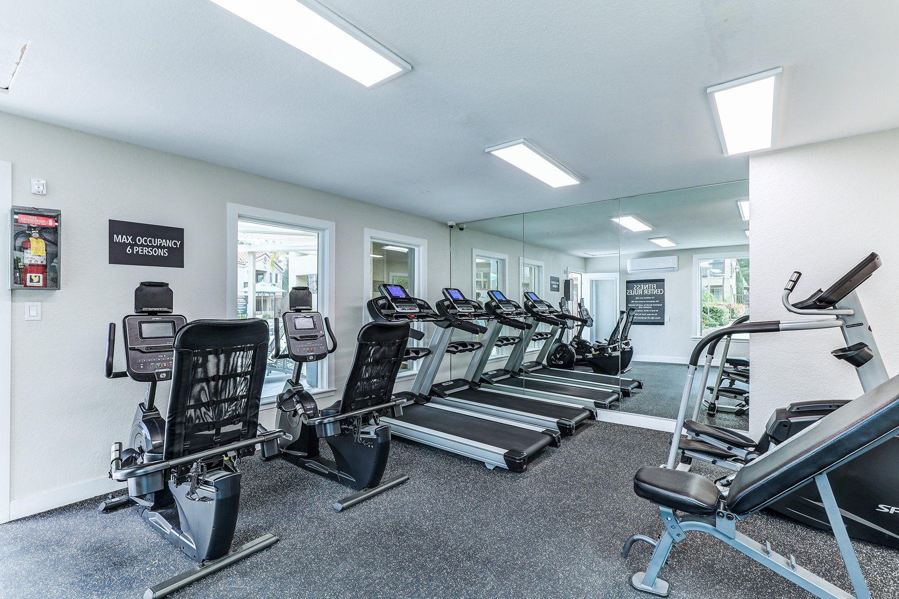 The fitness center at Villagio
