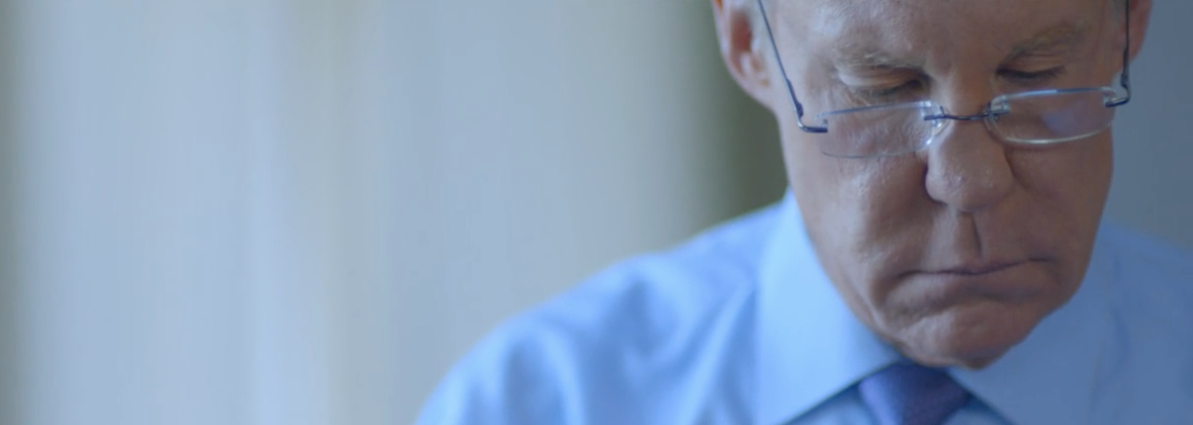 Screen Shot 6 oclock glasses.png