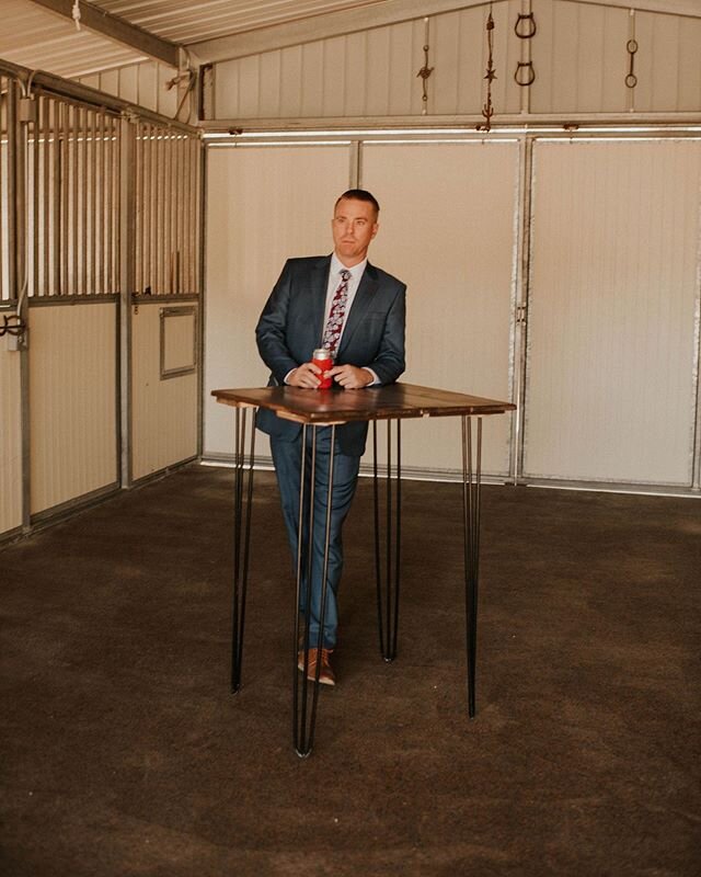 Loving this shot of the groom with our Cocktail Table 🙌🏻 we think needs to be added to every weddings shot list!

#bloomingbellesrentals featured: Cocktail Table

Photo by @brittanylo_photo
