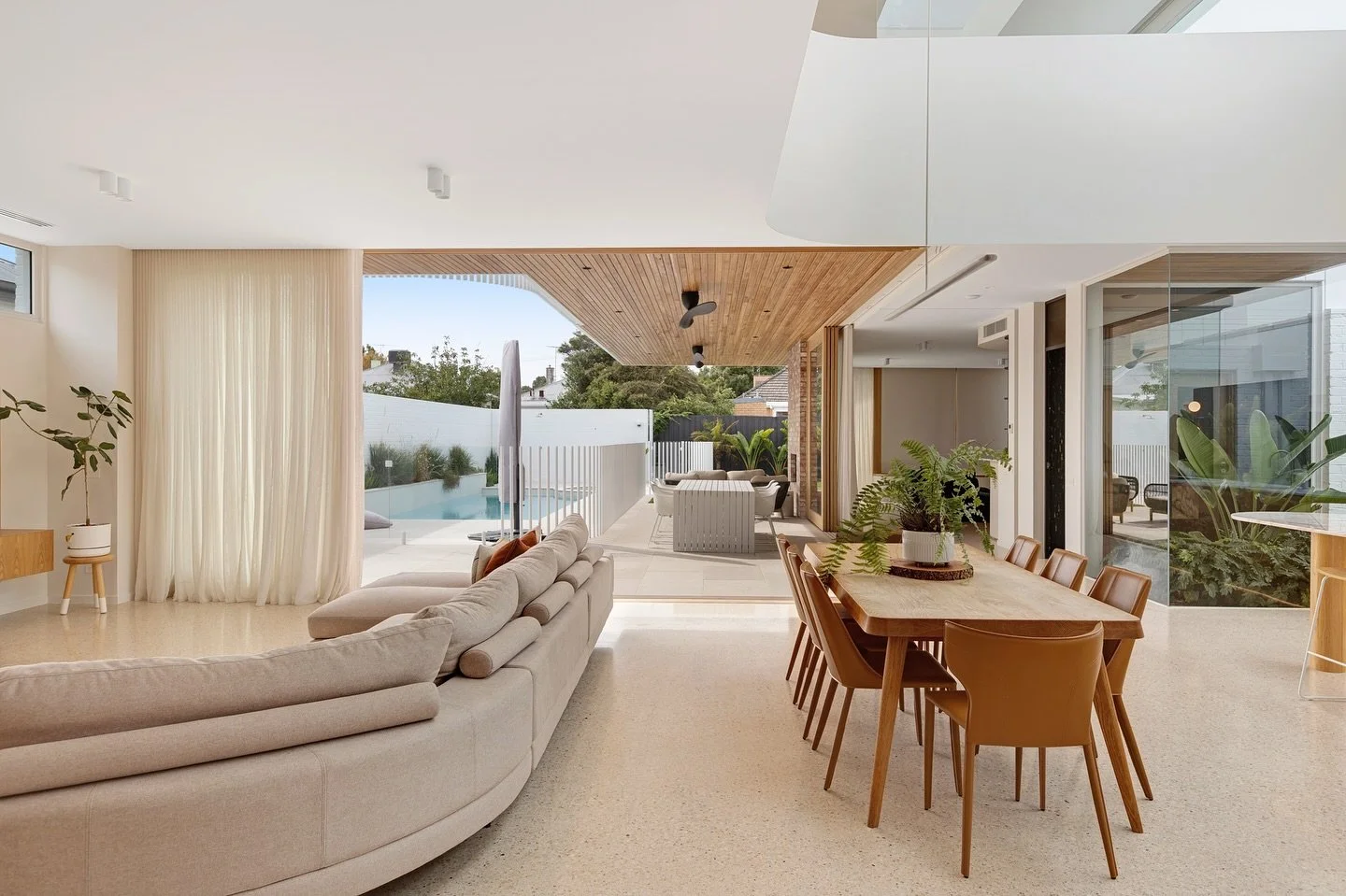Manifold Heights Residence