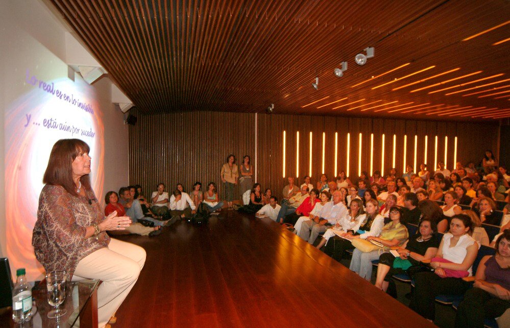 conferencia 2.JPG