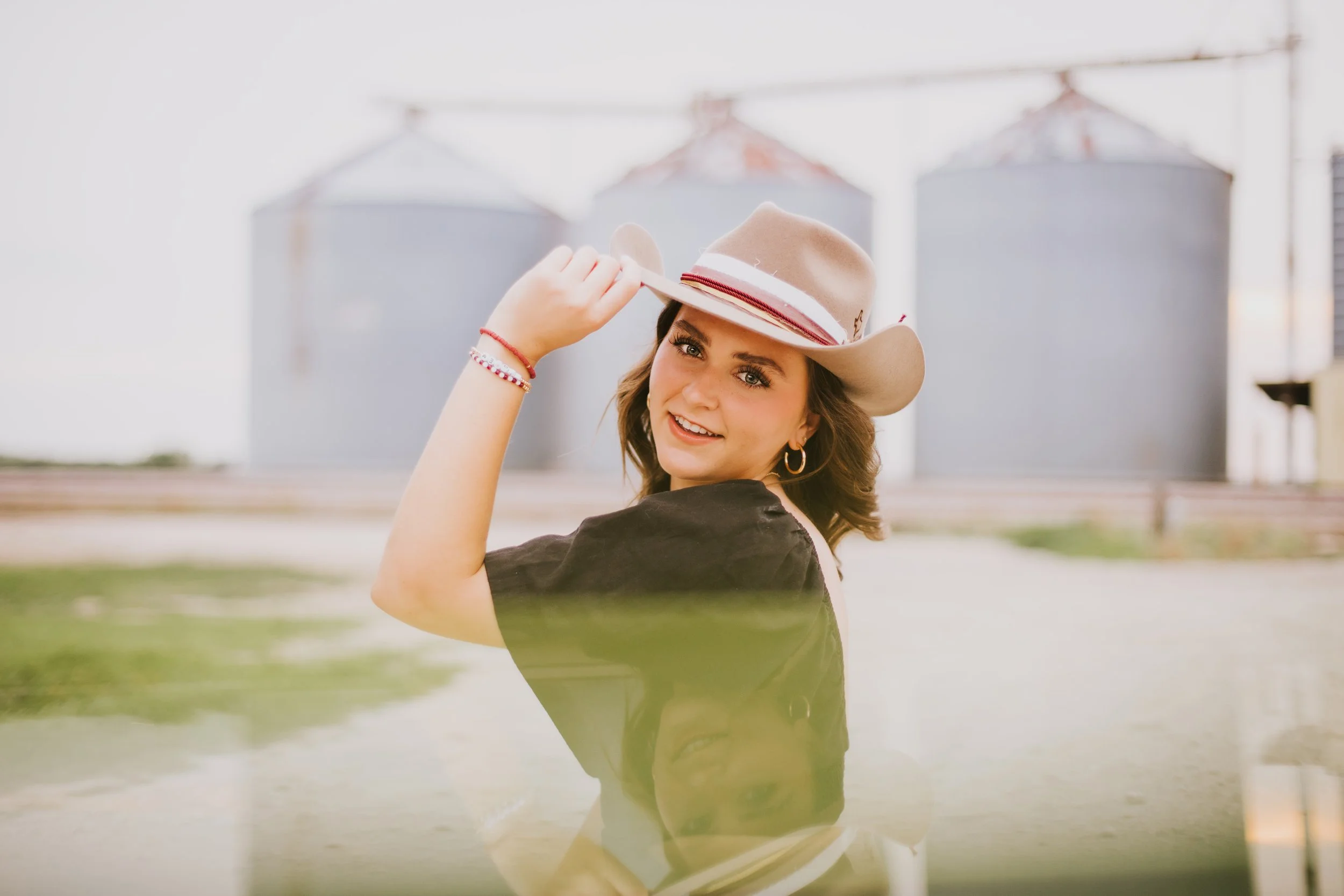 Madison - '23 Senior Mini  