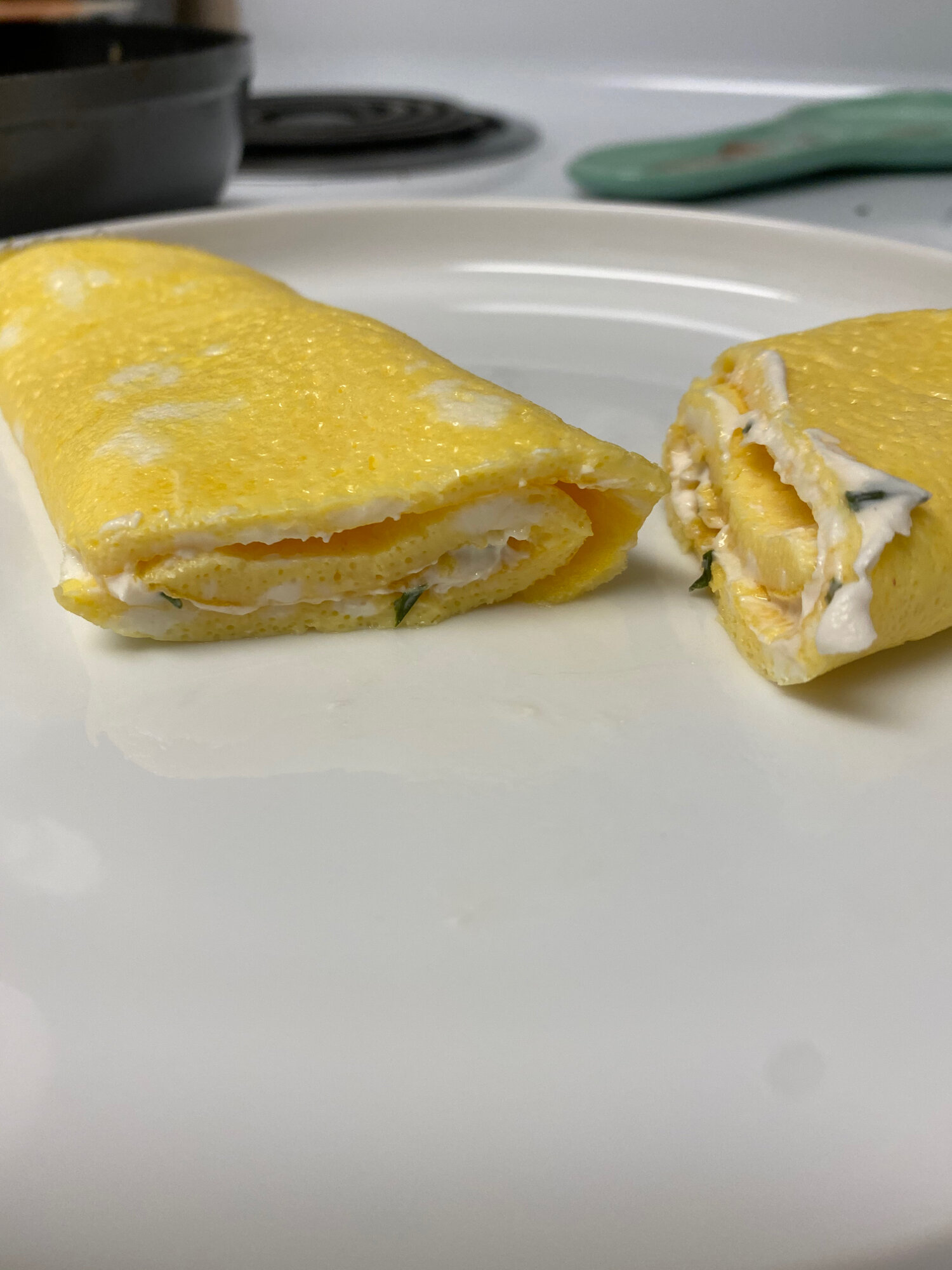 Easy 2-Ingredient French Omelette with Dairy Free Cream Cheese