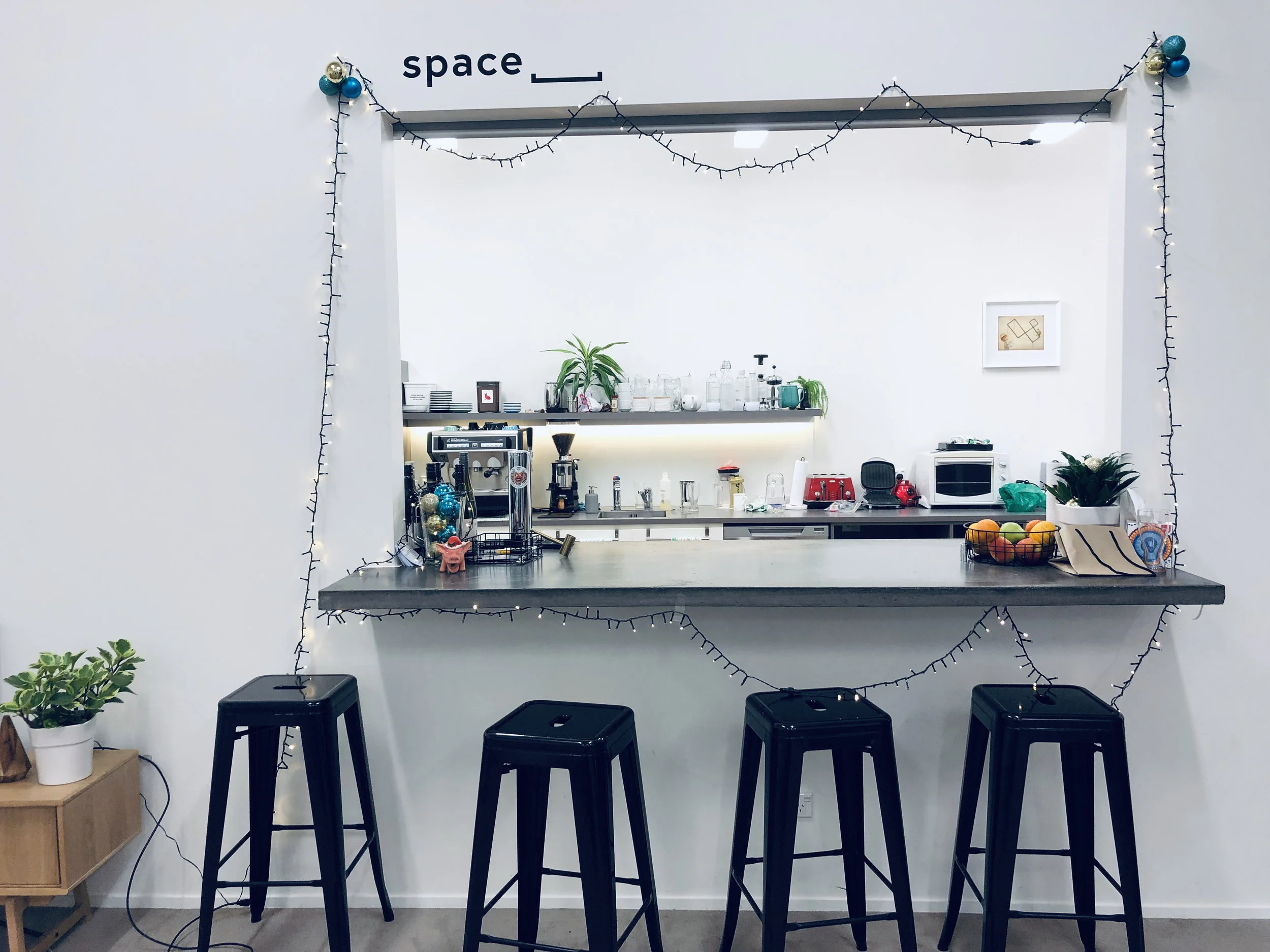bar.jpg